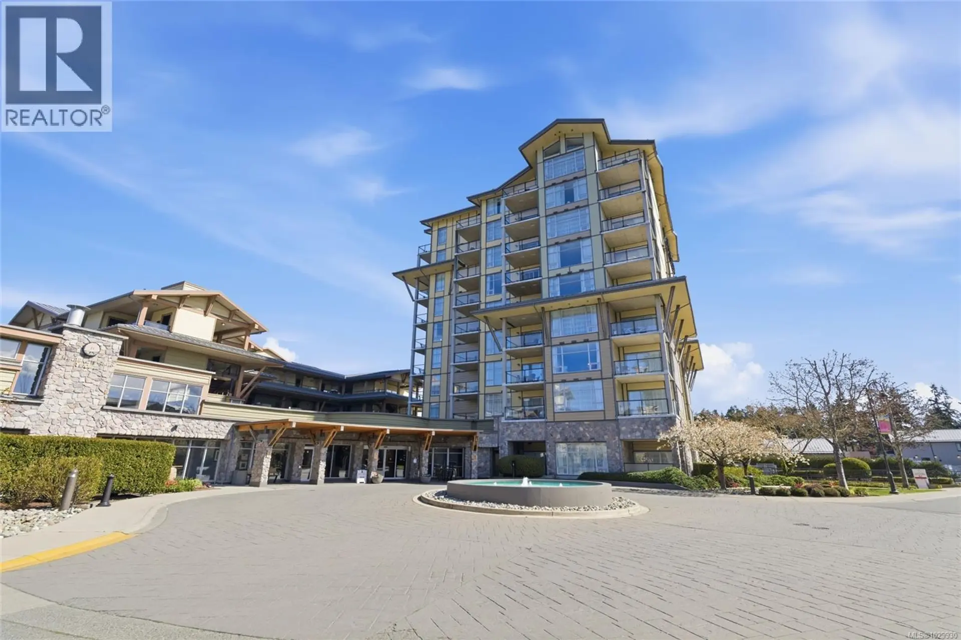 Property at #405D 181 Beachside Dr, Parksville, BC