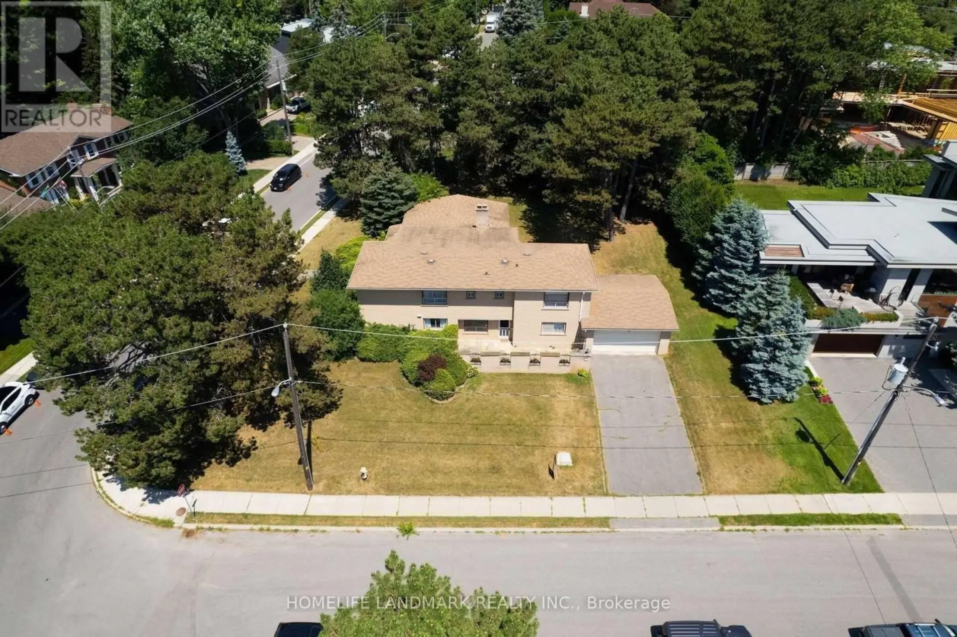 2 ROYAL OAK DRIVE - Image 2