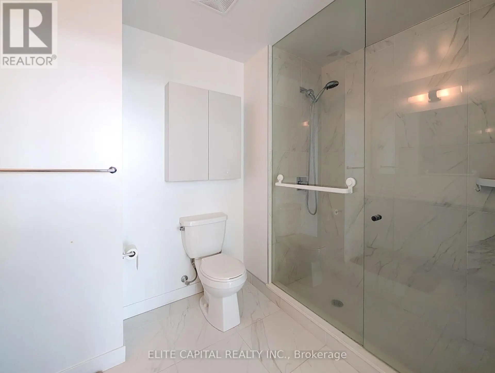 #1010 31 TIPPETT ROAD - Image 8