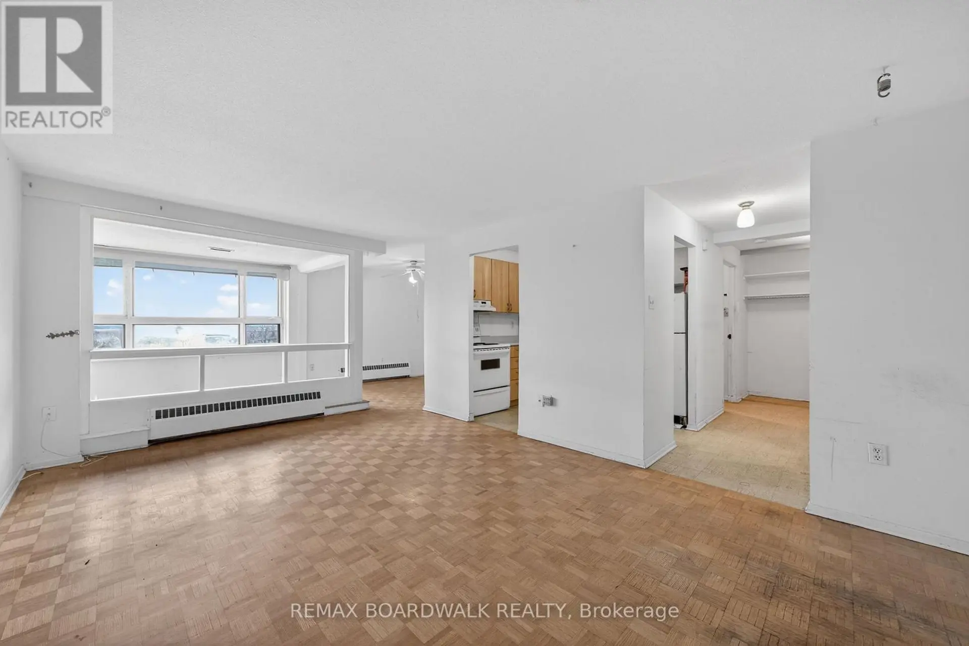 #407 1356 MEADOWLANDS DRIVE E - Image 6