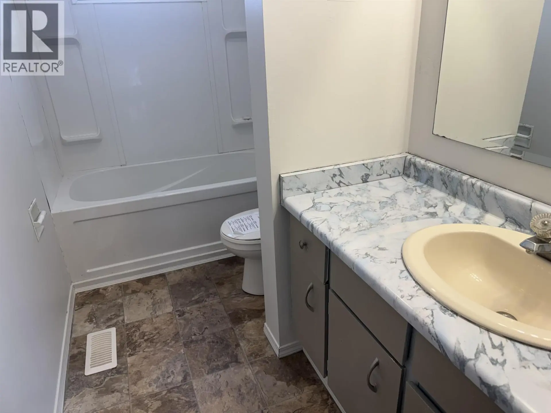 Property at 40 MCINTYRE DRIVE, Mackenzie, BC