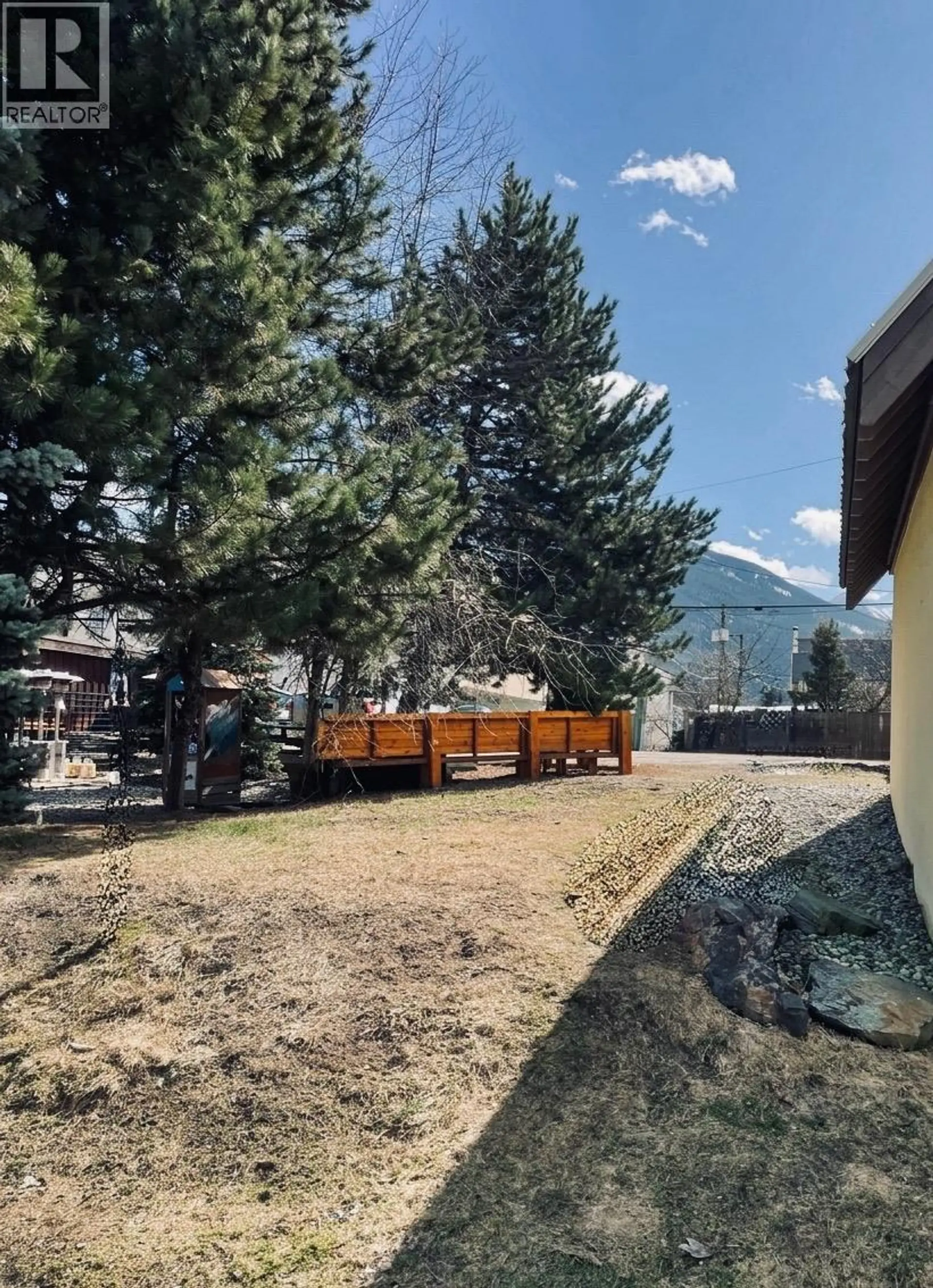 Property at 310 MACKENZIE AVENUE, Revelstoke, BC