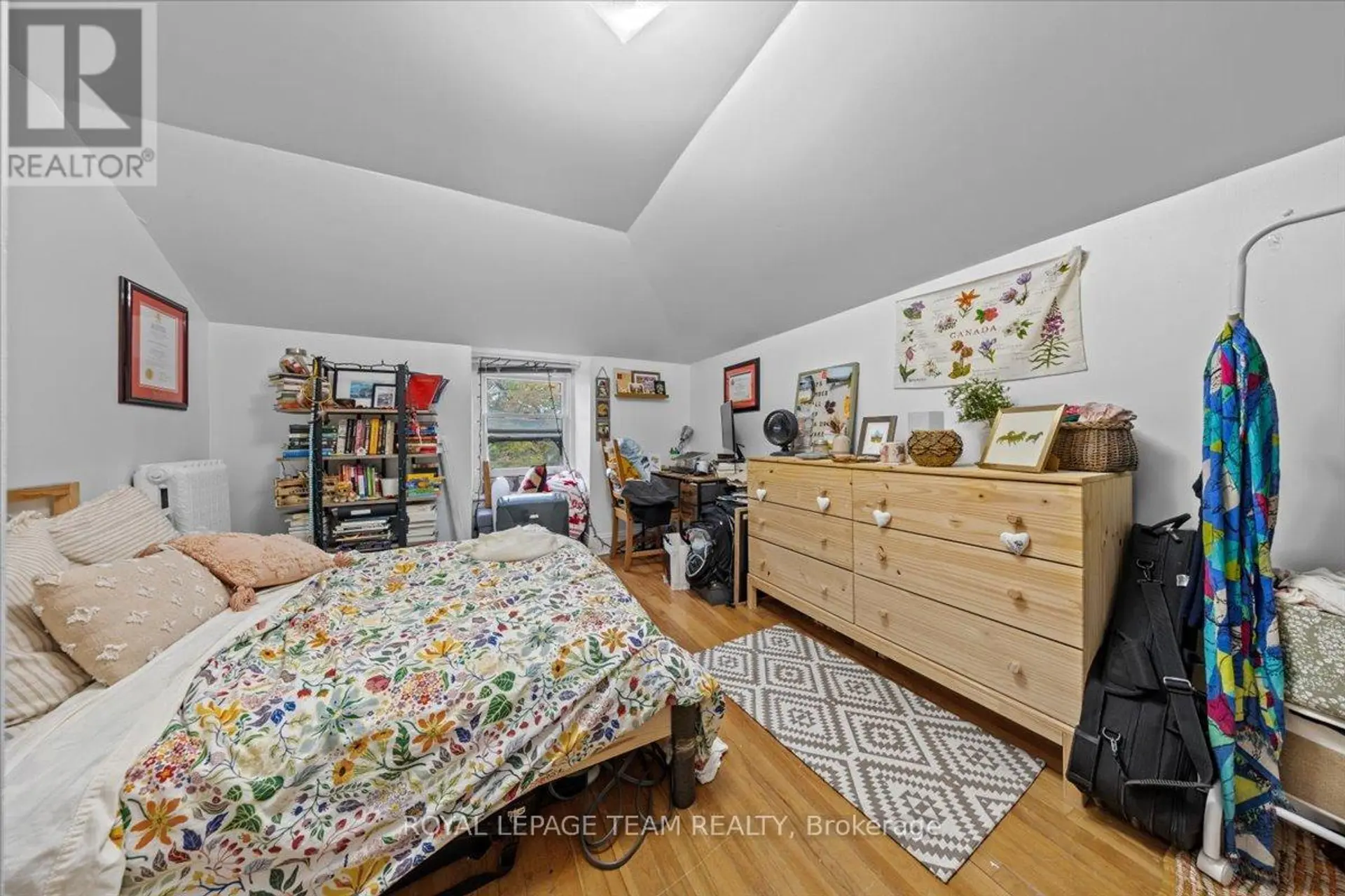 152 GLEBE AVENUE - Image 13
