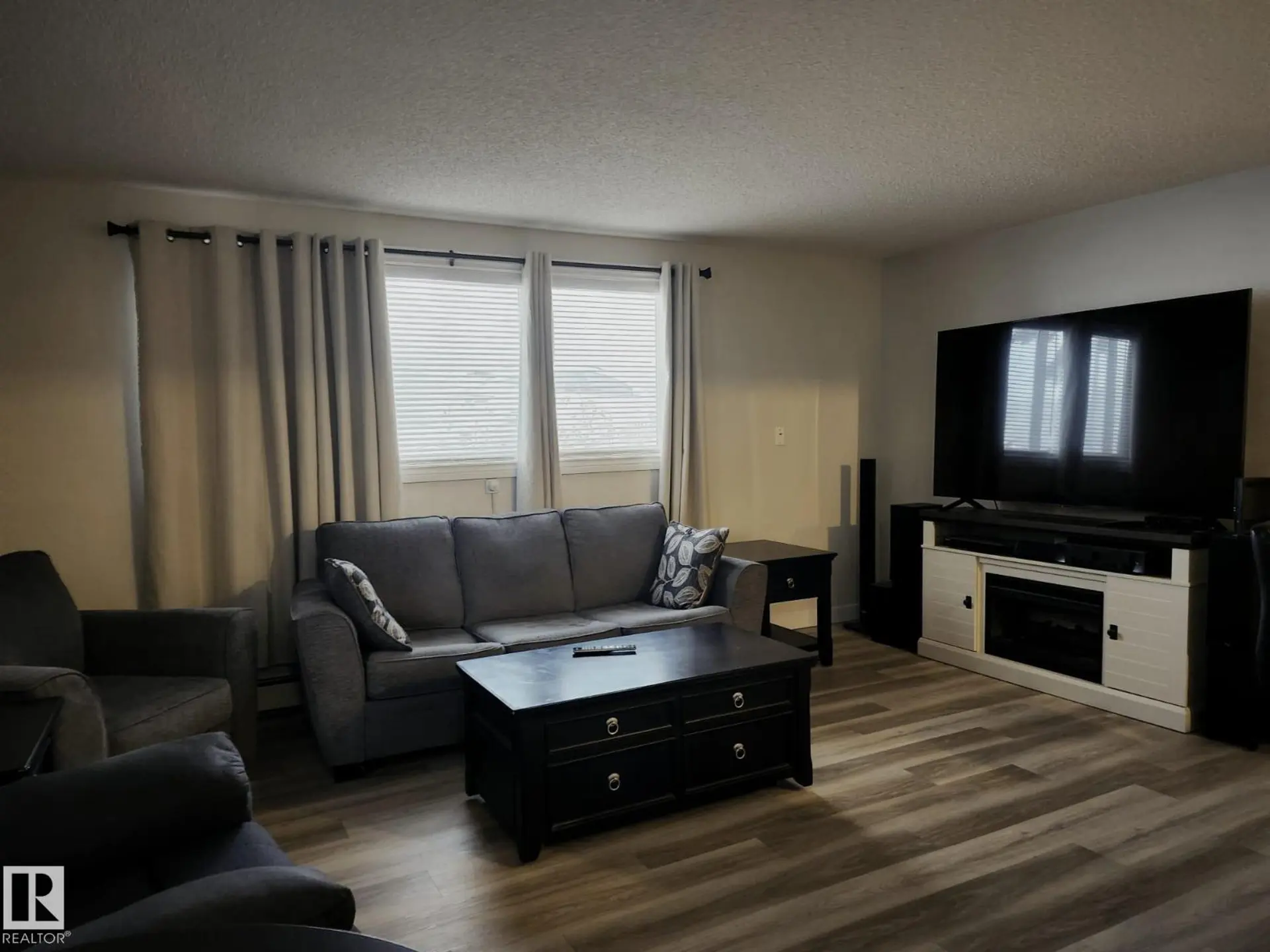 #4 6120 118 AV NW - Image 3