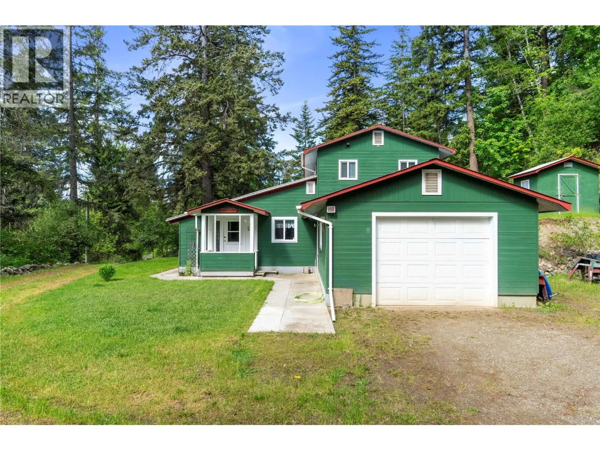 Property at 6497 Lindsay Road, Magna Bay, BC