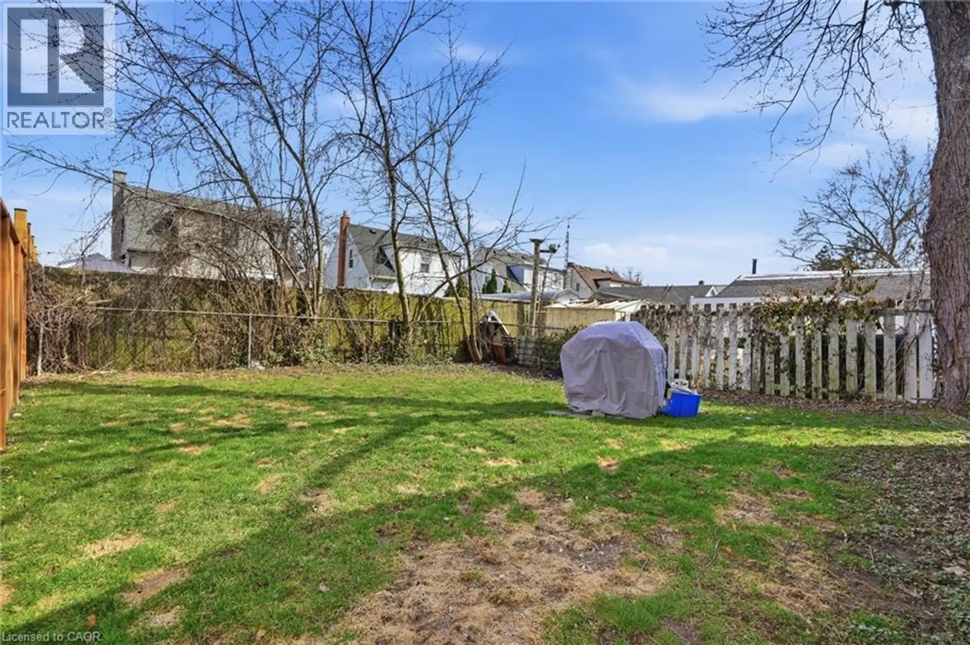 436 MCALPINE AVENUE N - Image 16