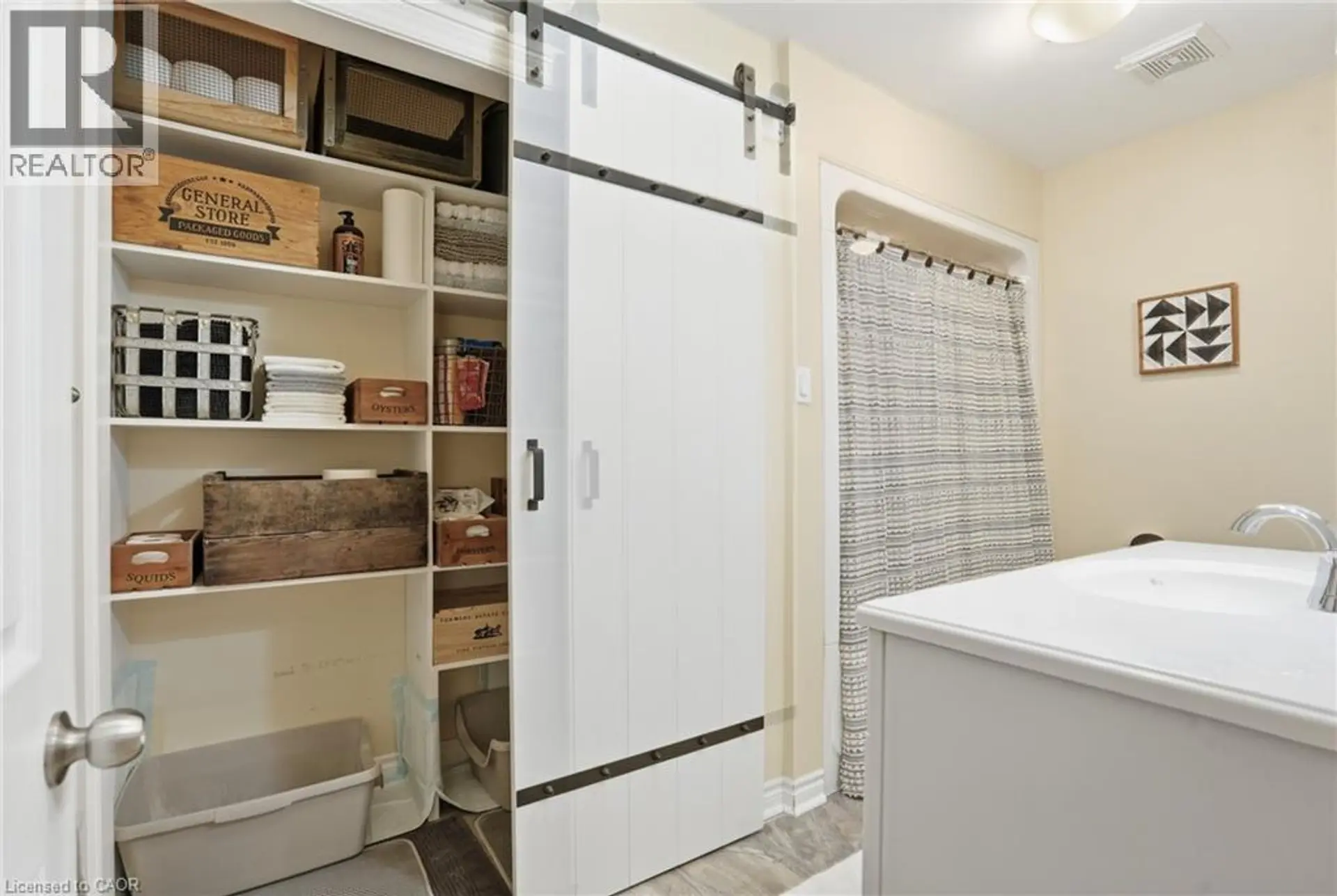 436 MCALPINE AVENUE N - Image 7