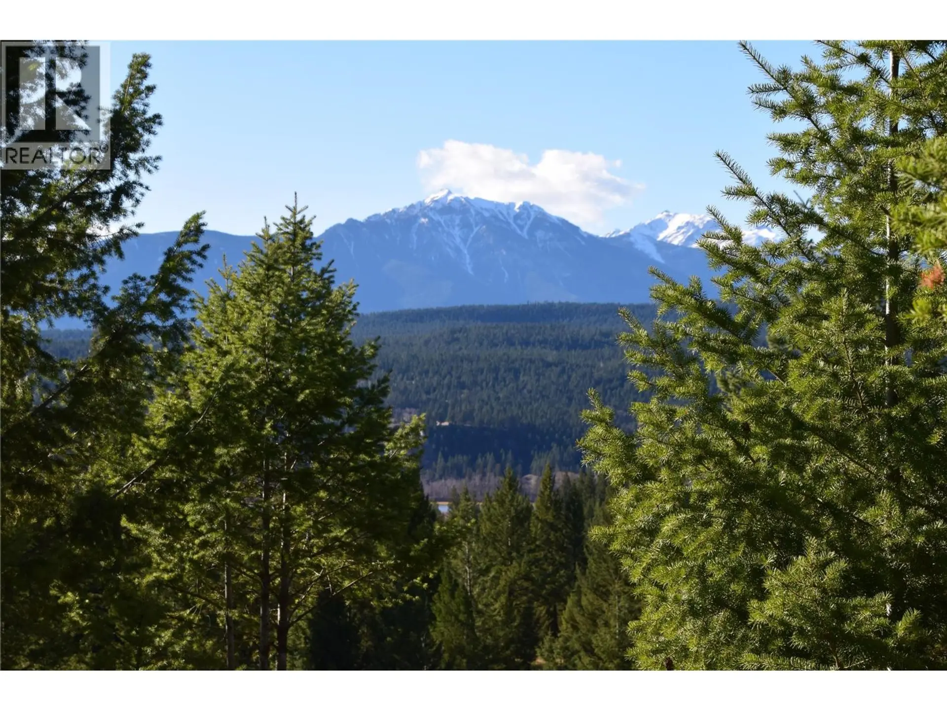 Property at 4962 SADDLEWOOD LANE, Radium Hot Springs, BC