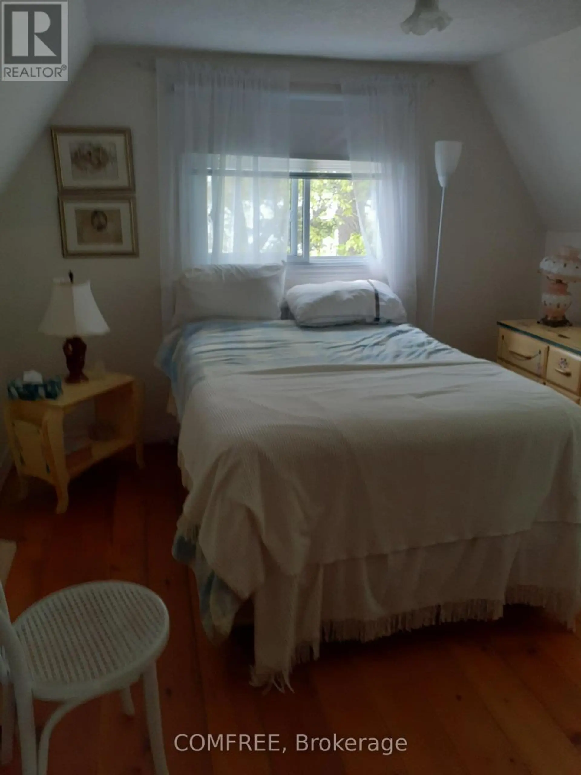 465-463 HILLCREST ROAD - Image 7