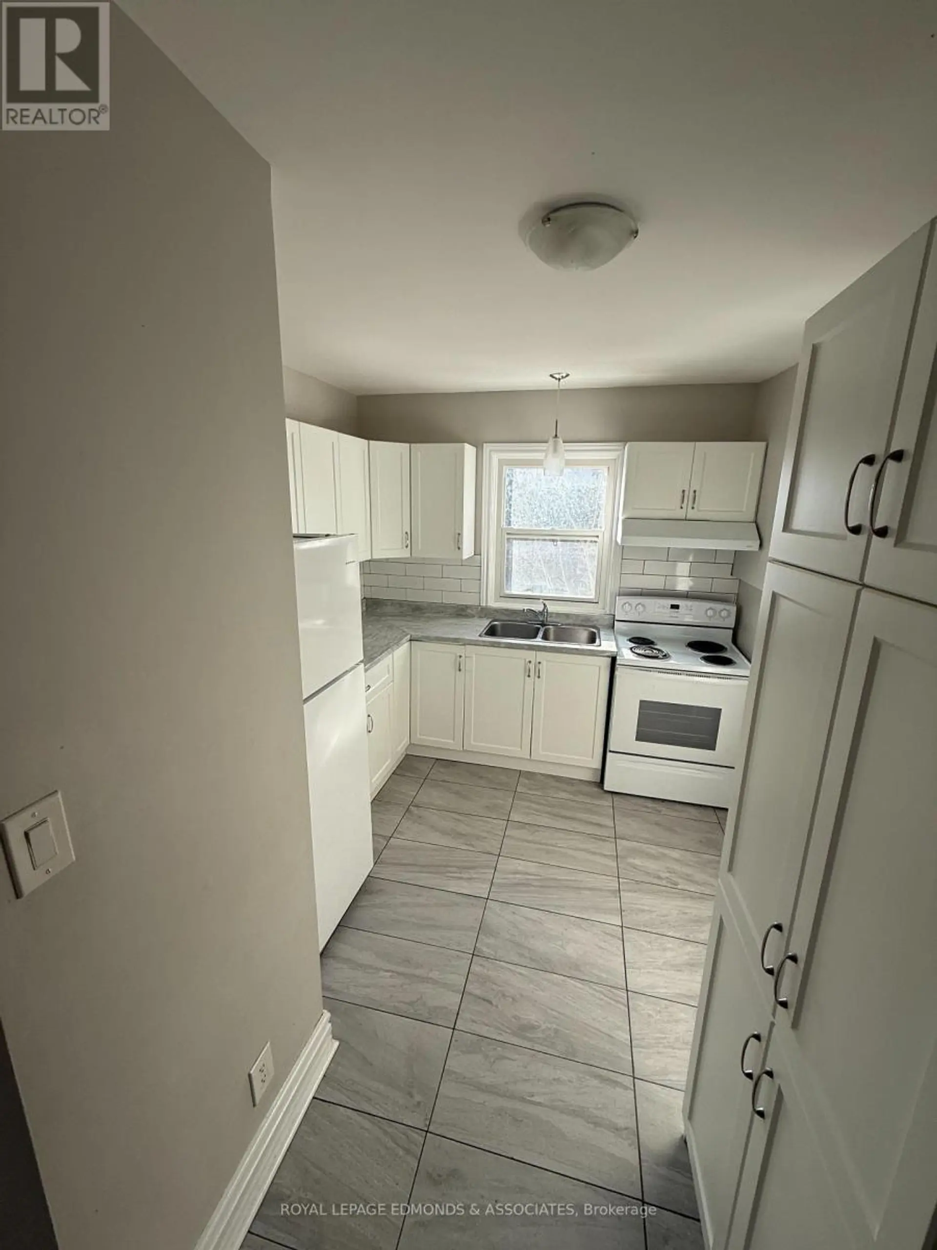 329 RICHELIEU AVENUE - Image 4