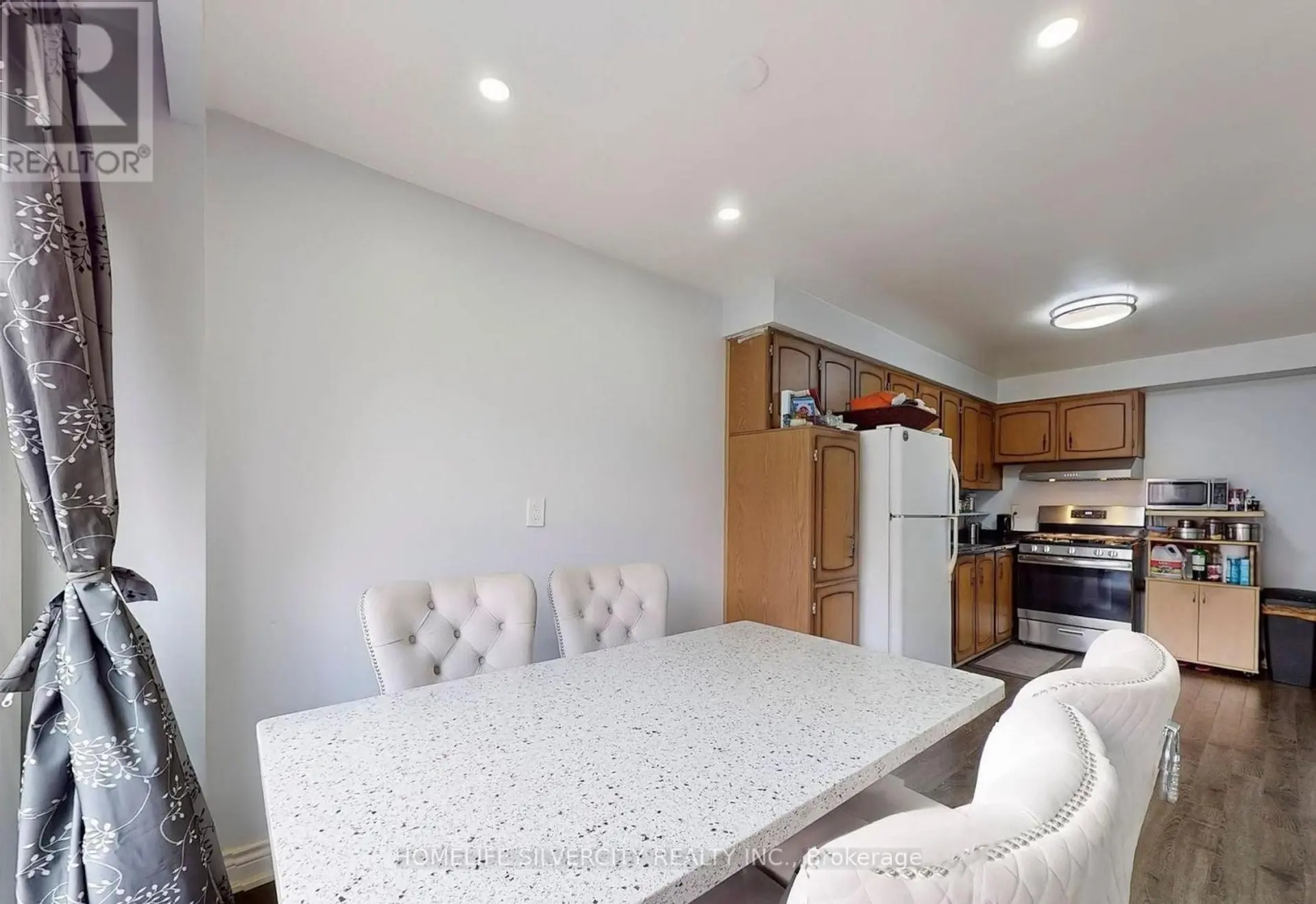 #8 7033 NETHERBRAE ROAD - Image 5