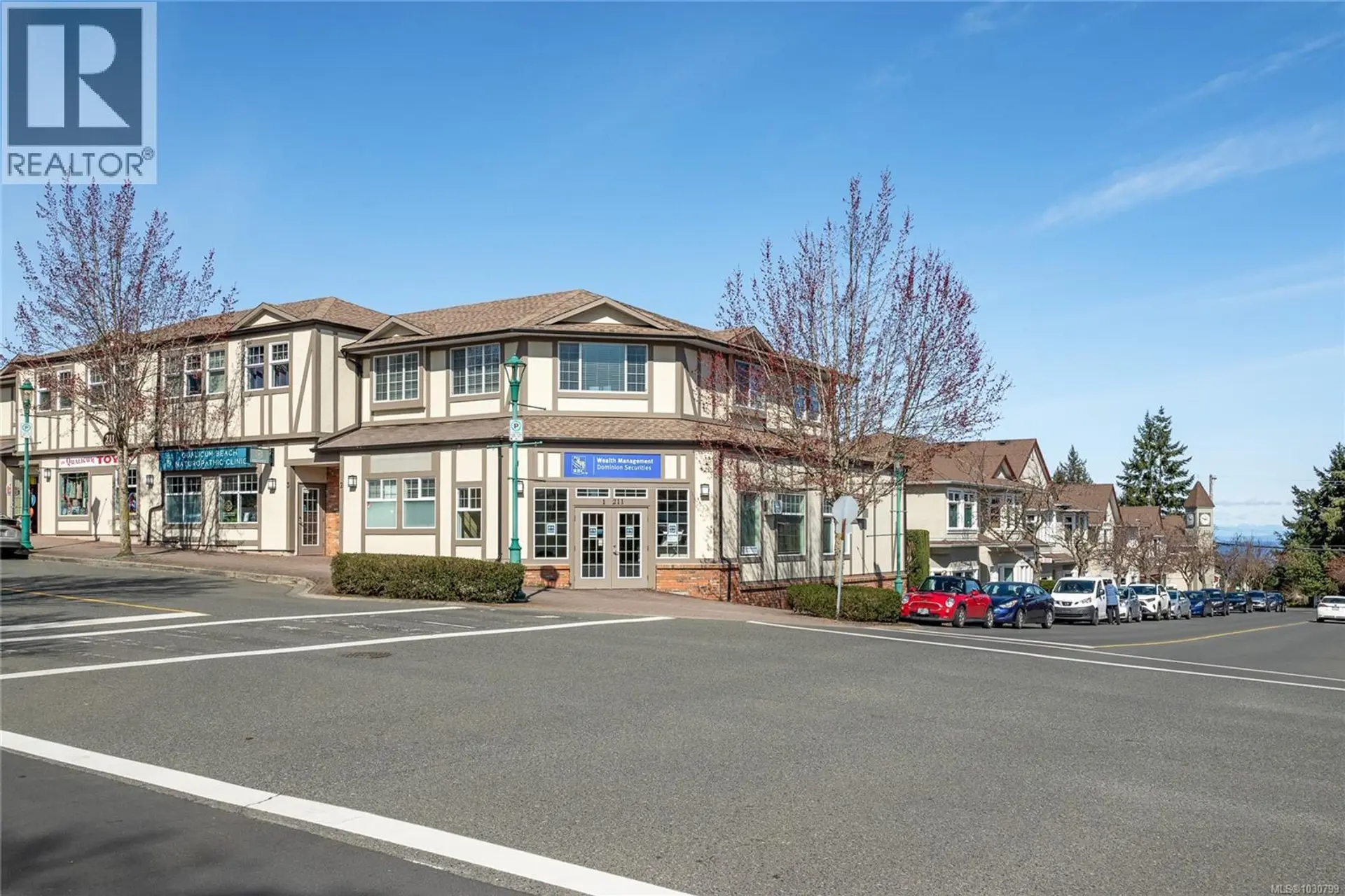 Property at #6 211 Second Ave W, Qualicum Beach, BC