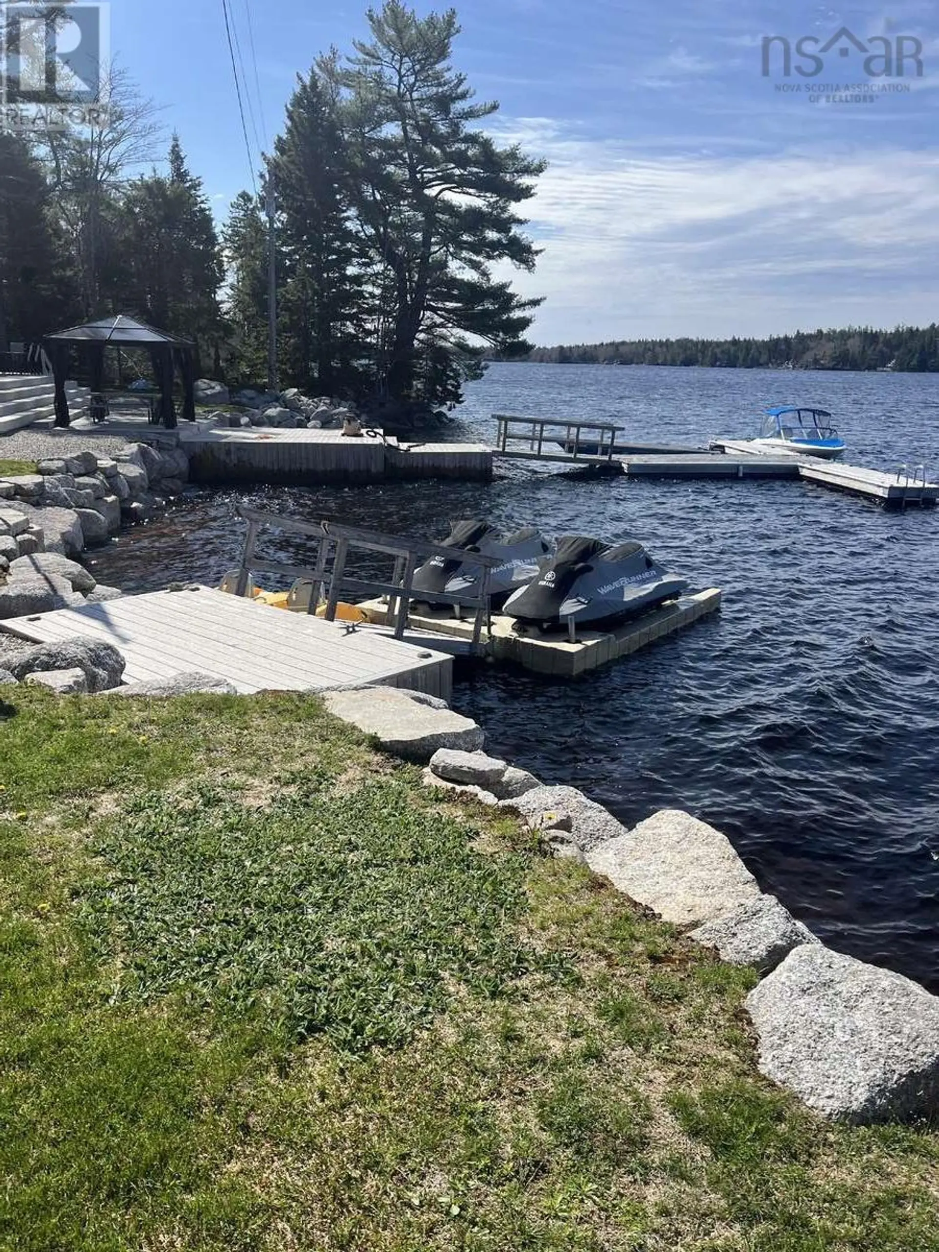 815 MILL LAKE ROAD - Image 18