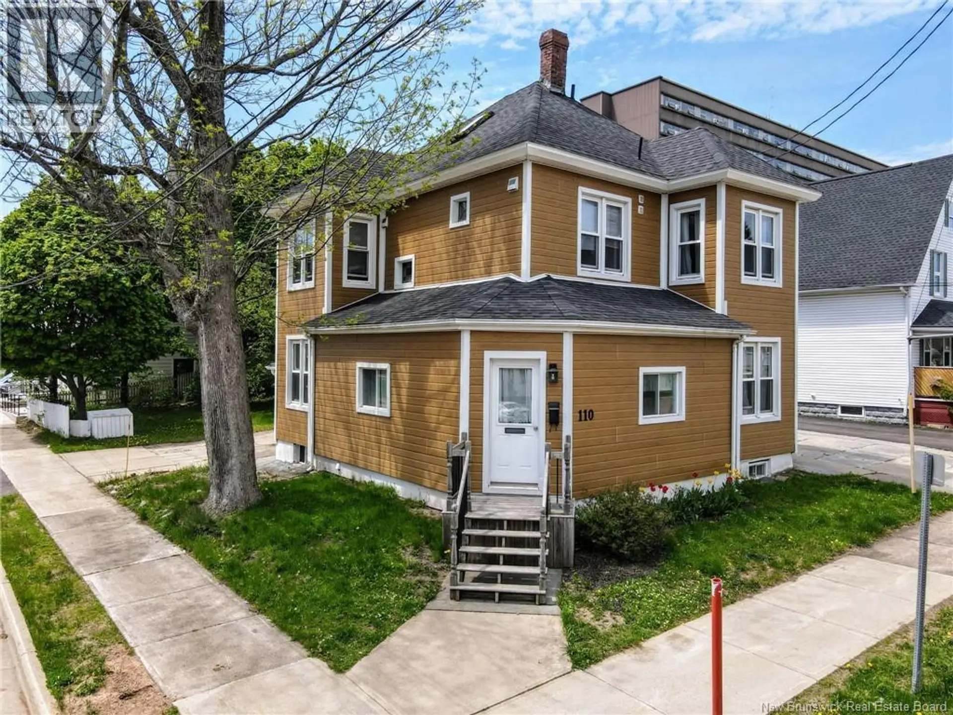 110 Cornhill - Image 1