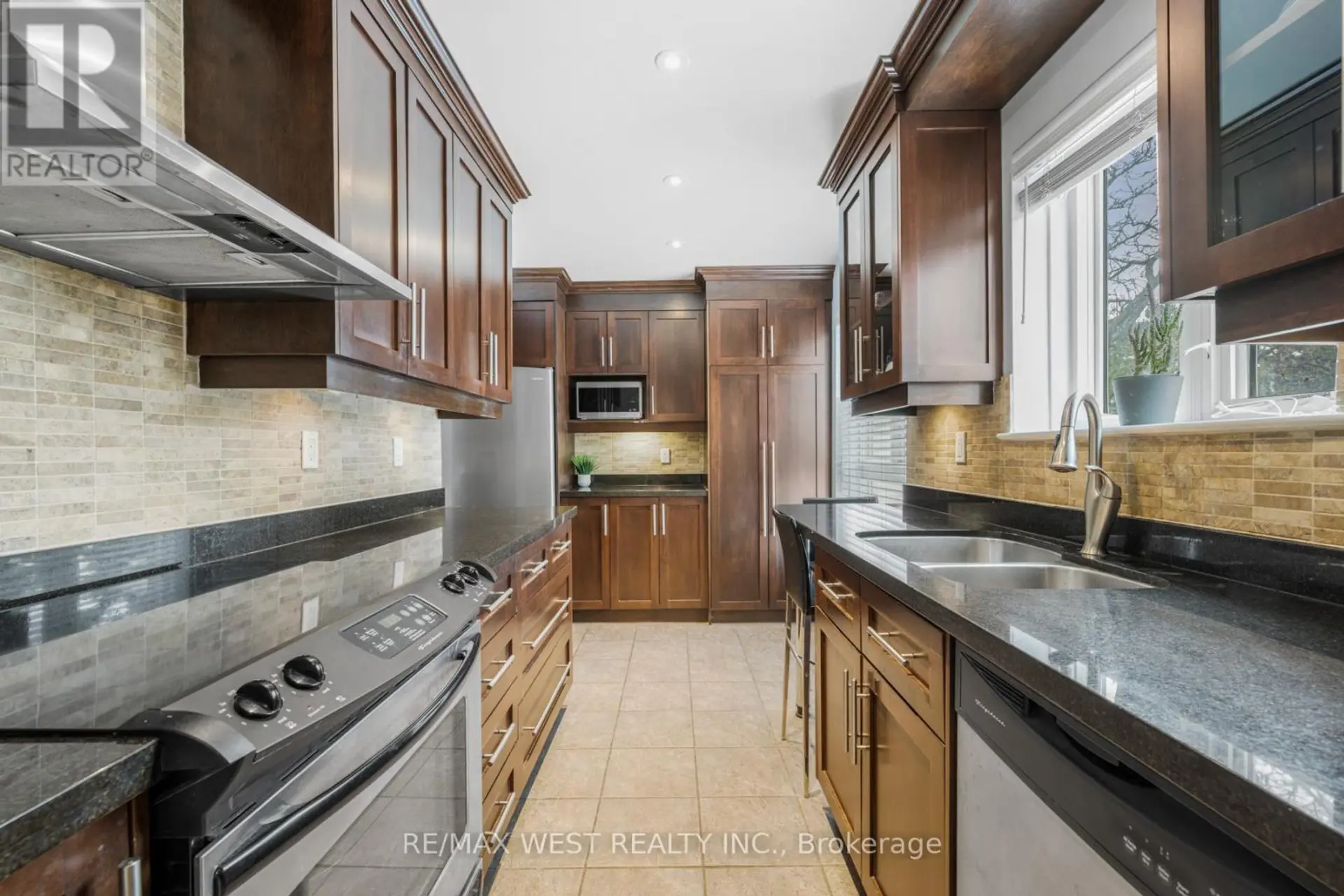 25 PROUDBANK MILLWAY - Image 5