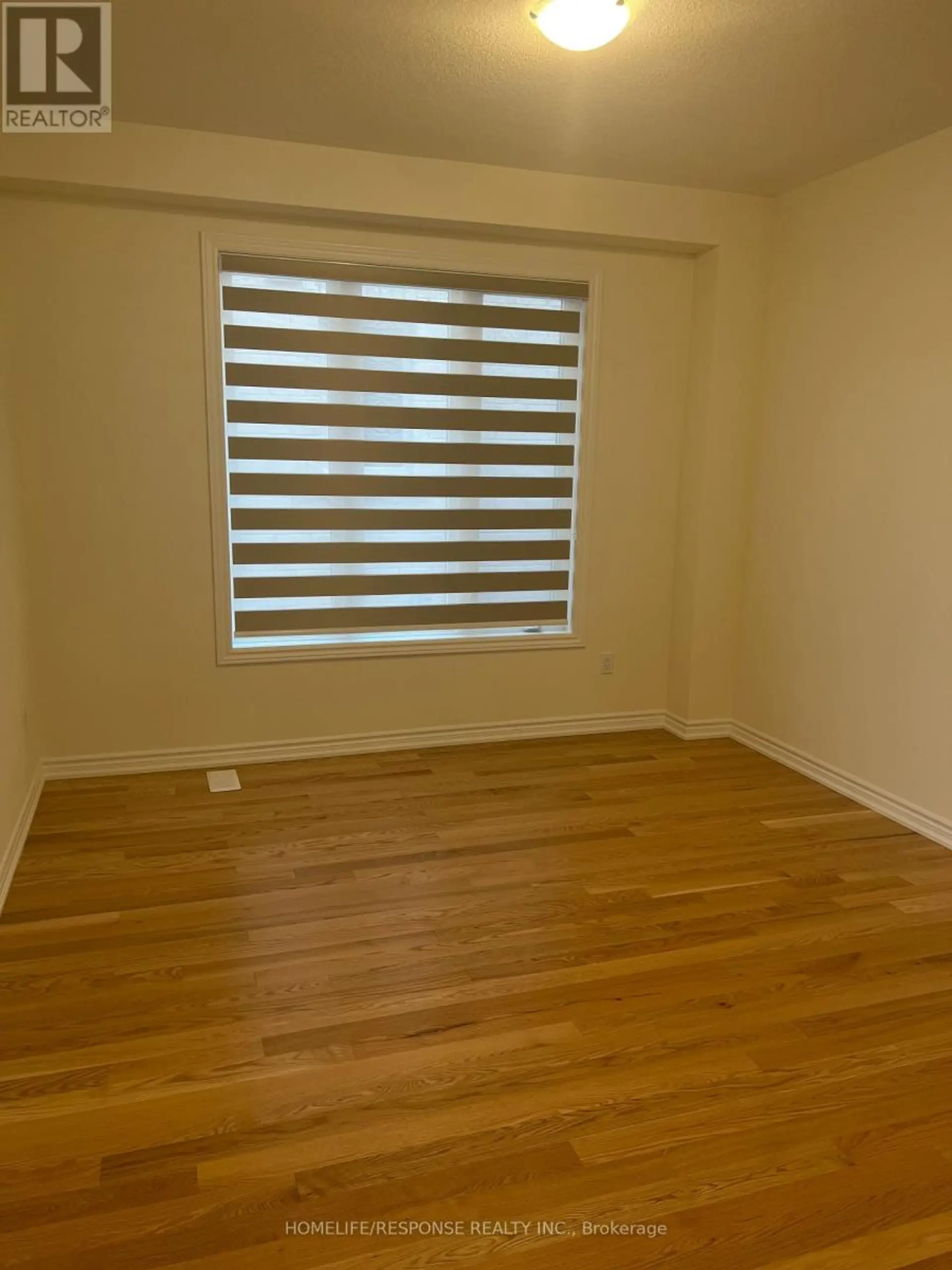 925 REXTON DRIVE - Image 4