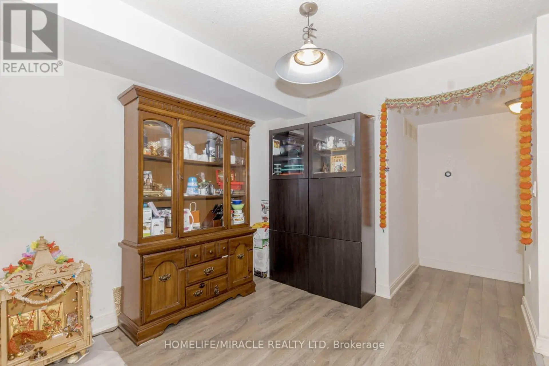 #29 100 DUFAY ROAD - Image 10
