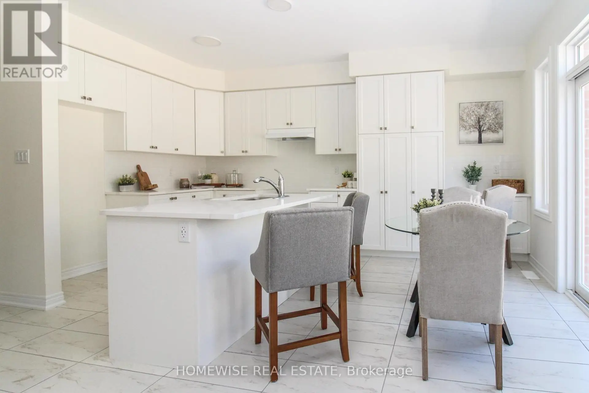 510 CLAYTON AVENUE - Image 4