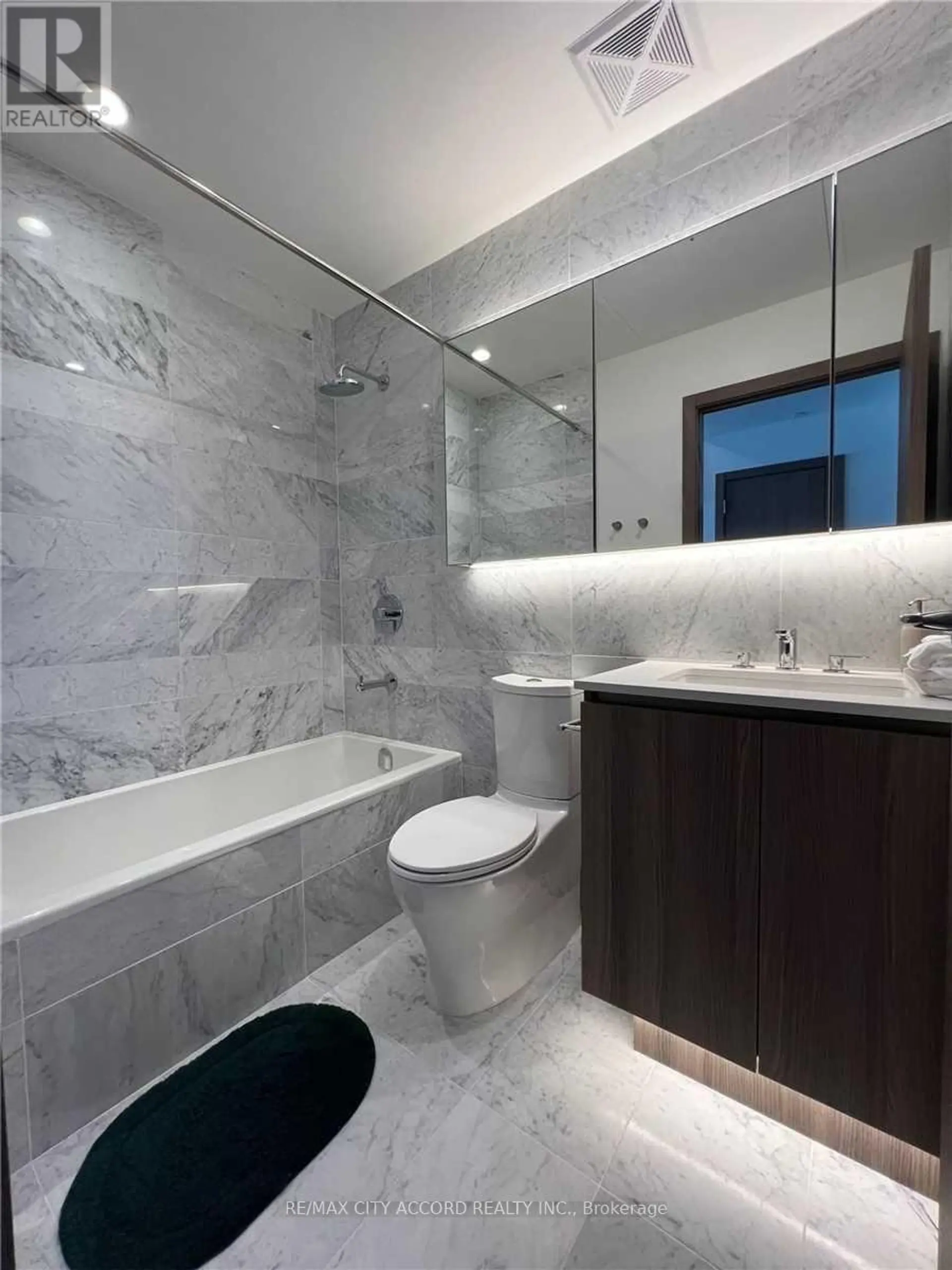 #3109 17 BATHURST STREET - Image 2