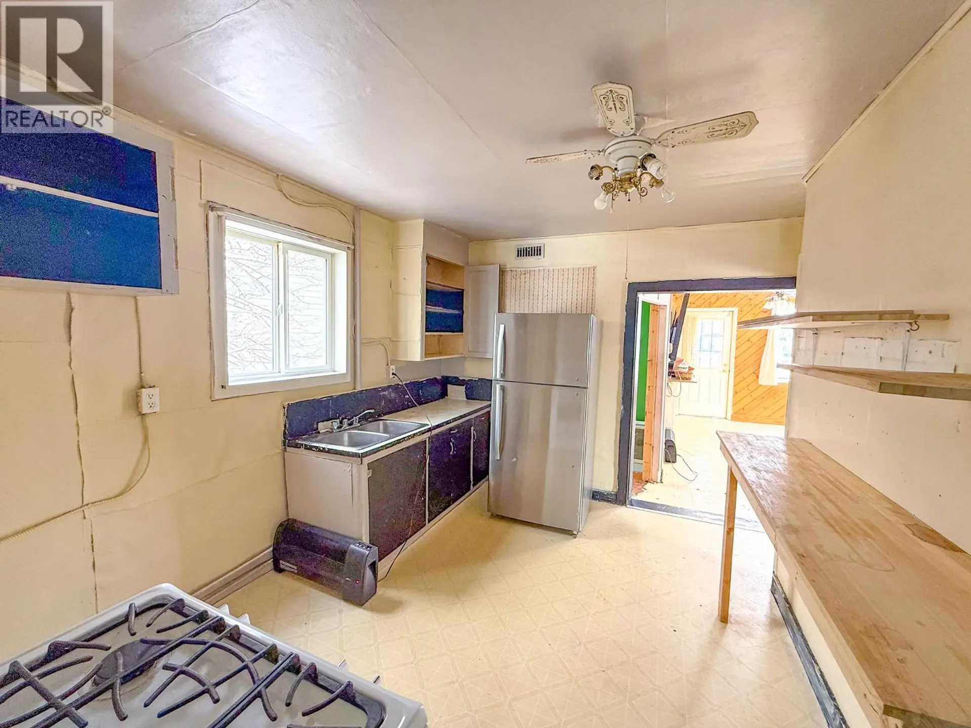 Property at 1205 104 AVENUE, Dawson Creek, BC