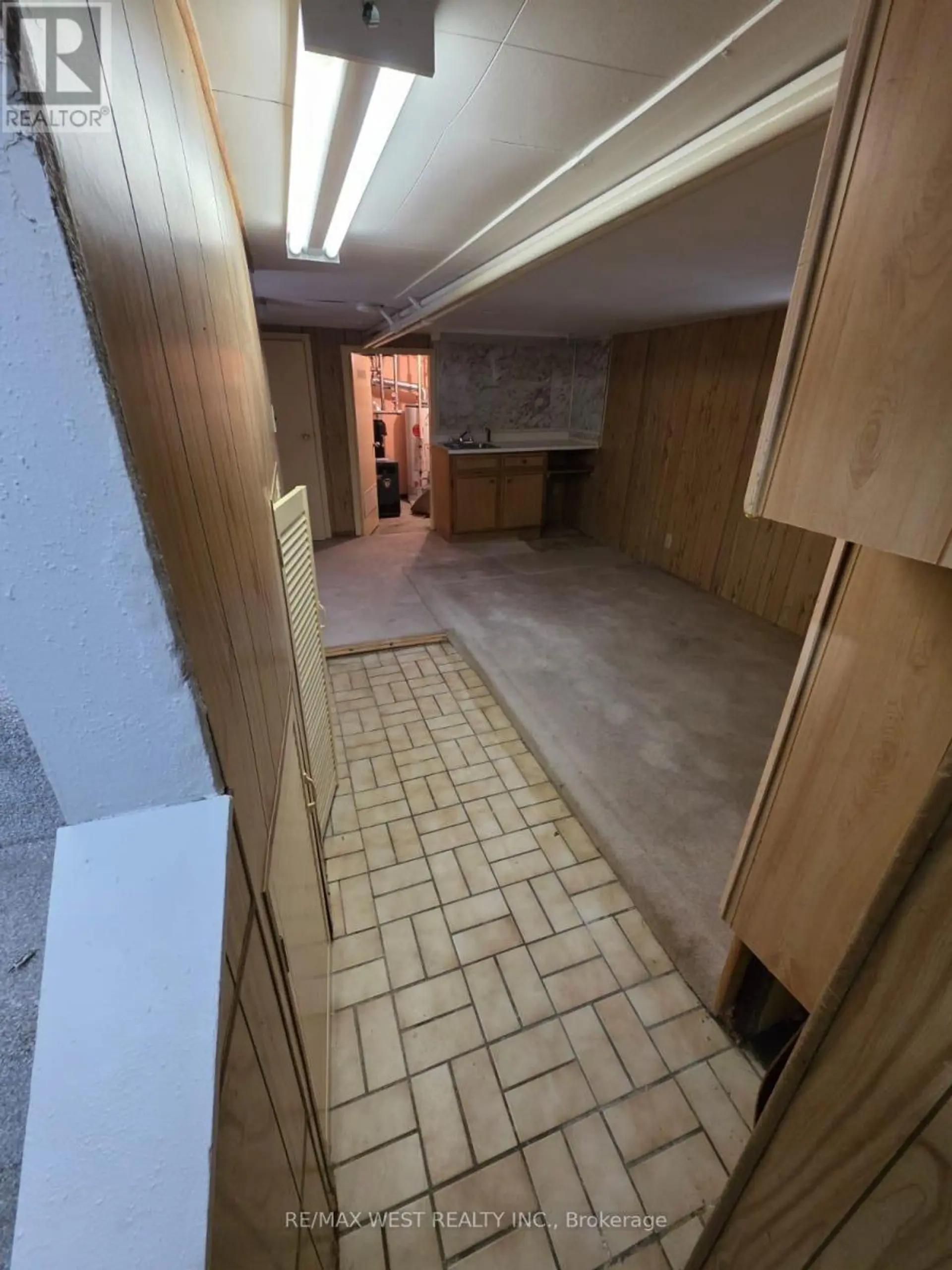 160 KING EDWARD AVENUE - Image 7