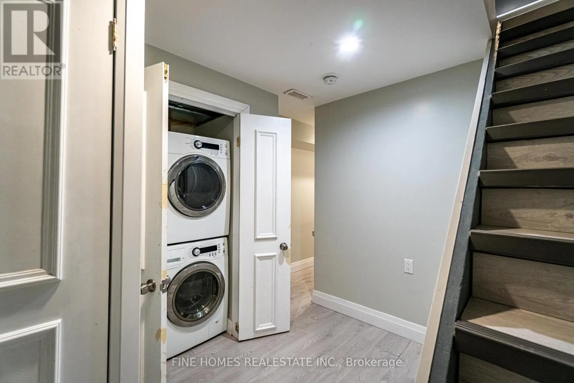 48 CARR STREET - Image 10