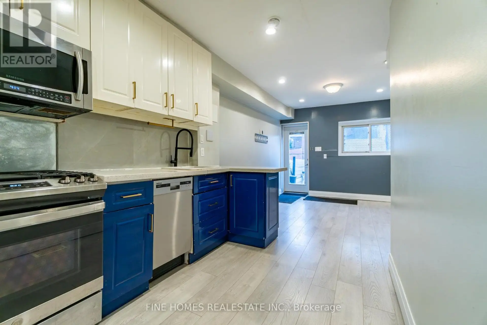 48 CARR STREET - Image 6