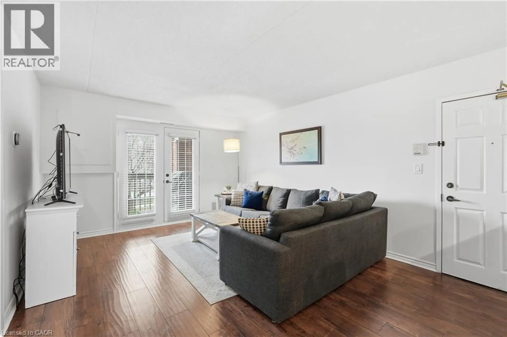 #204 4015 KILMER Drive - Image 5