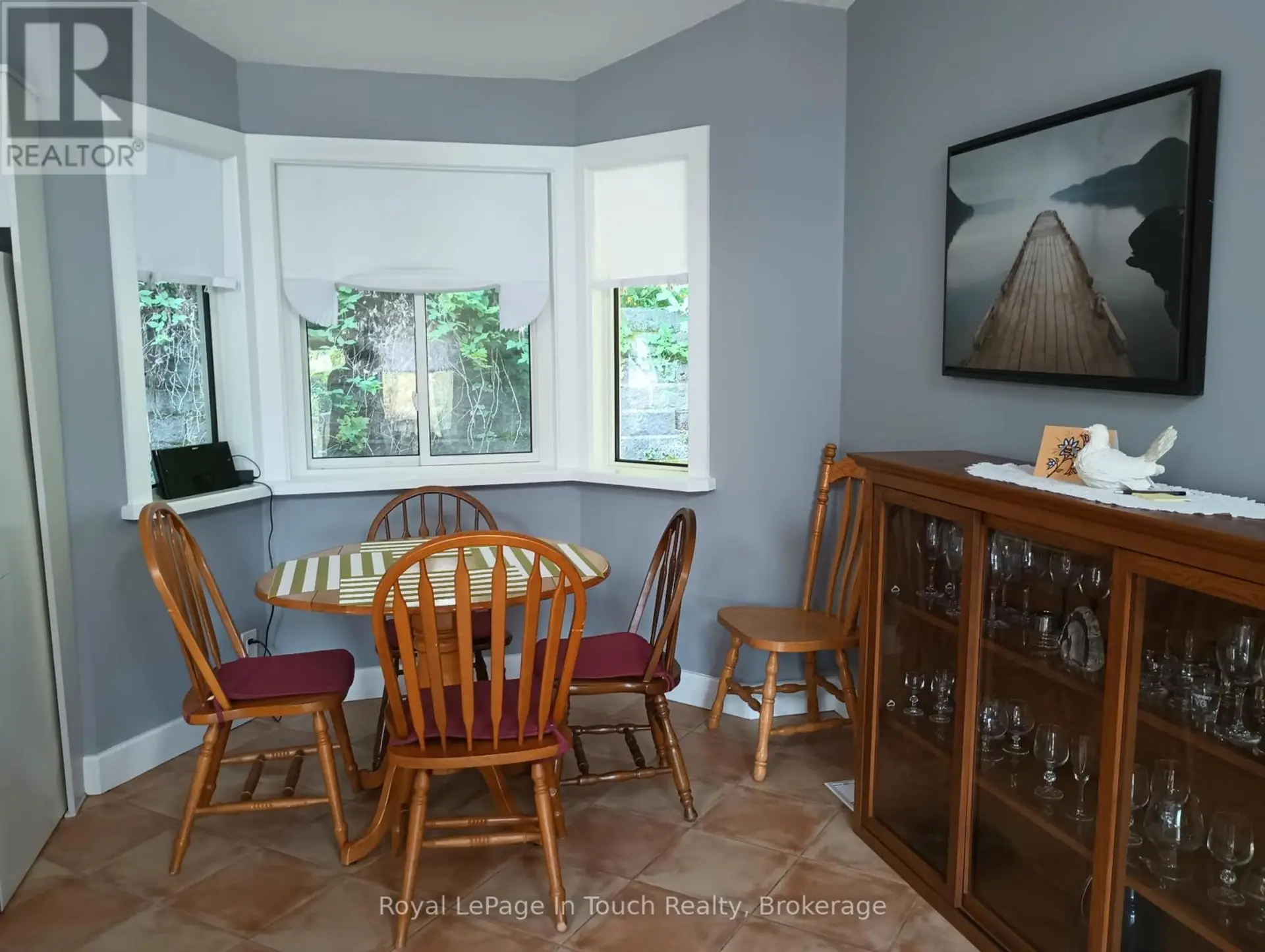 468 CHAMPLAIN ROAD - Image 10
