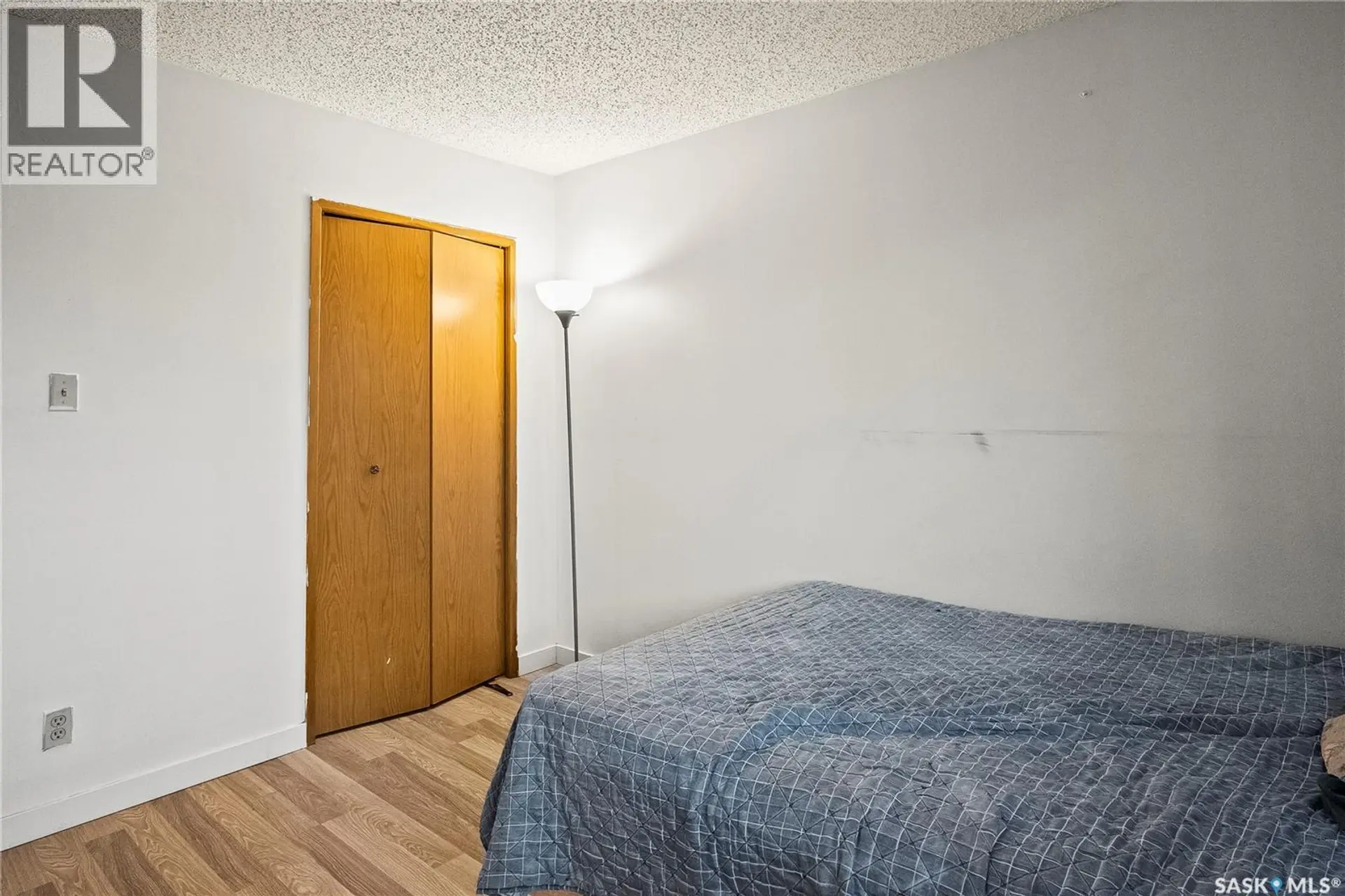 #201 215 Kingsmere BOULEVARD - Image 14