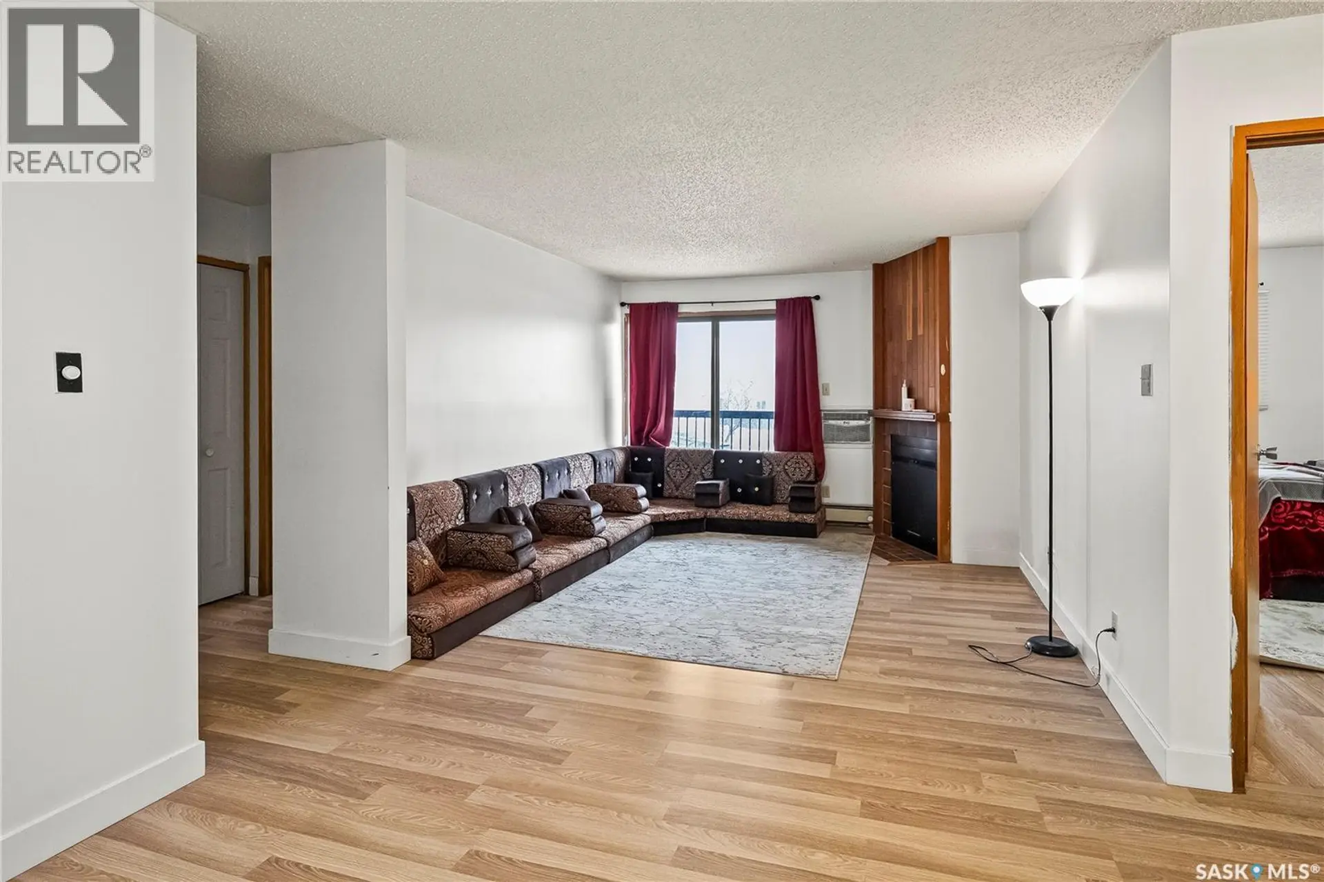 #201 215 Kingsmere BOULEVARD - Image 5