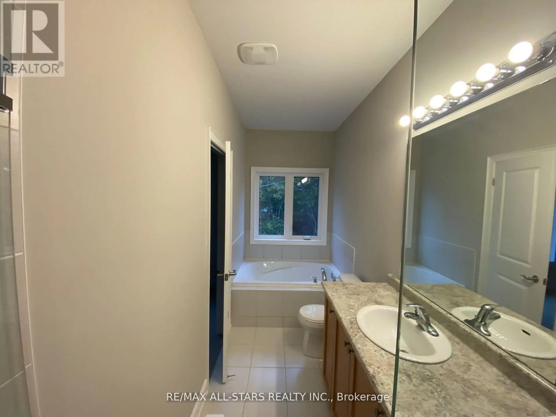 38 SHELSON PLACE - Image 10