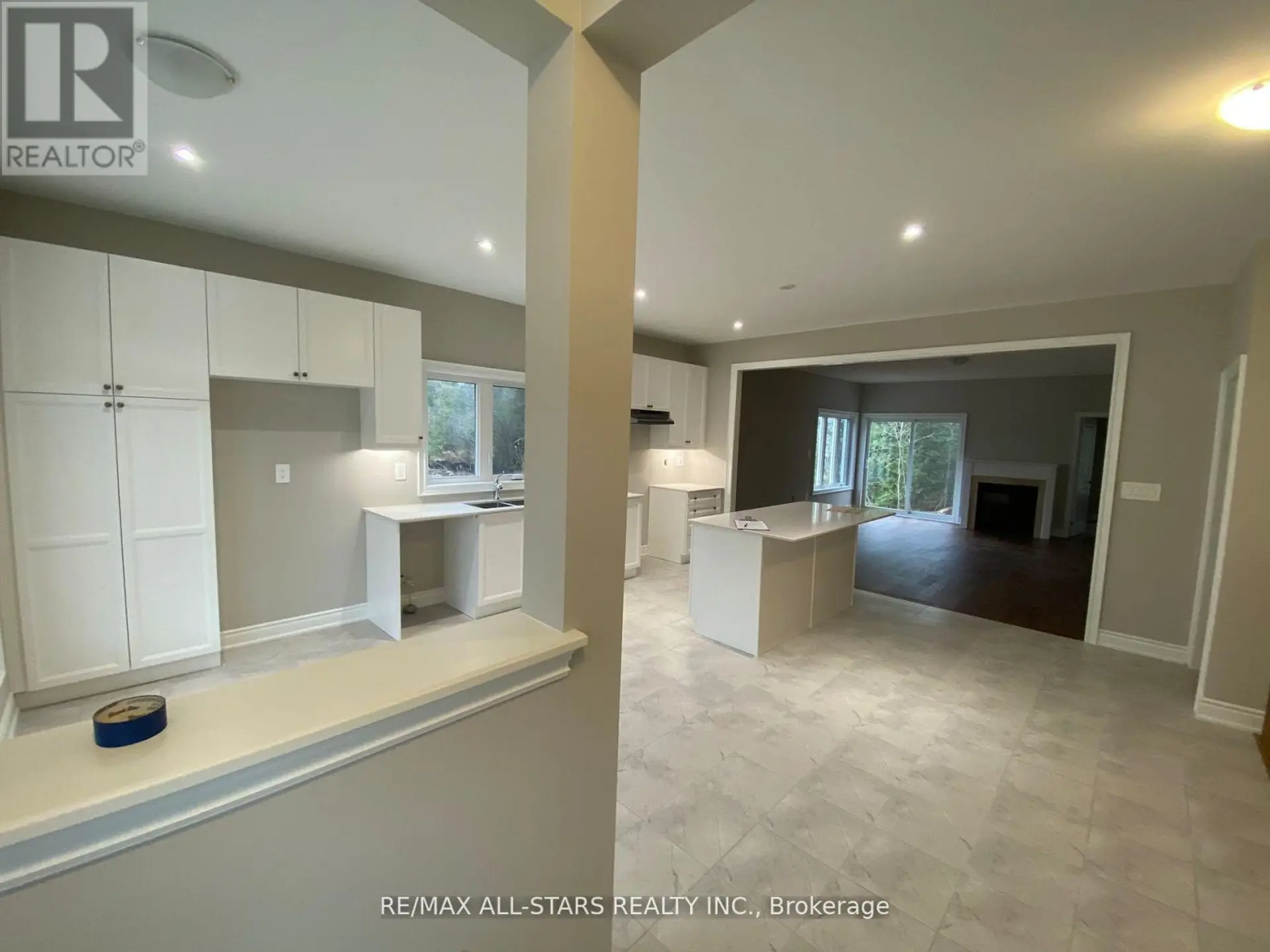 38 SHELSON PLACE - Image 4