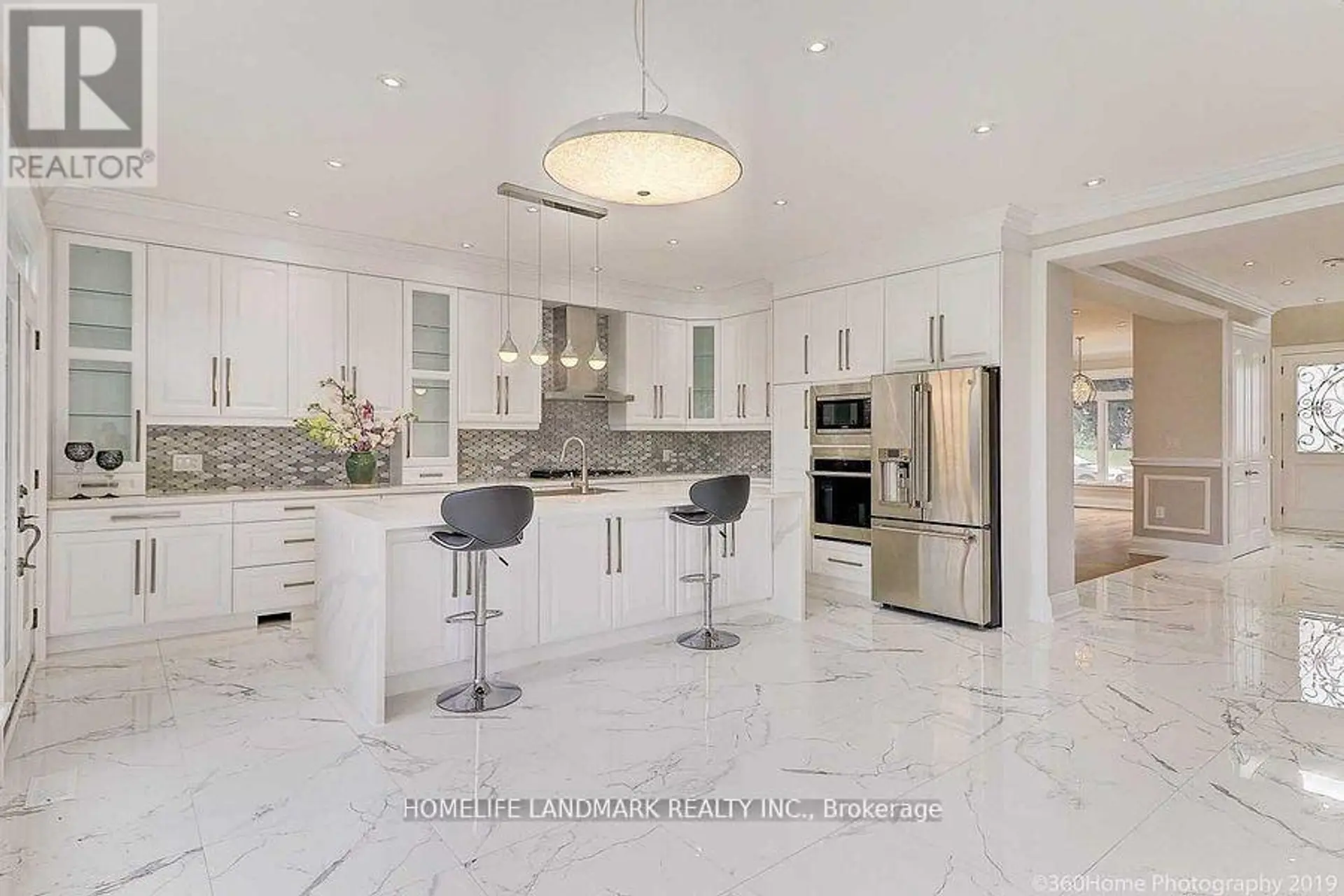 24 CEDAR BRAE BOULEVARD - Image 2