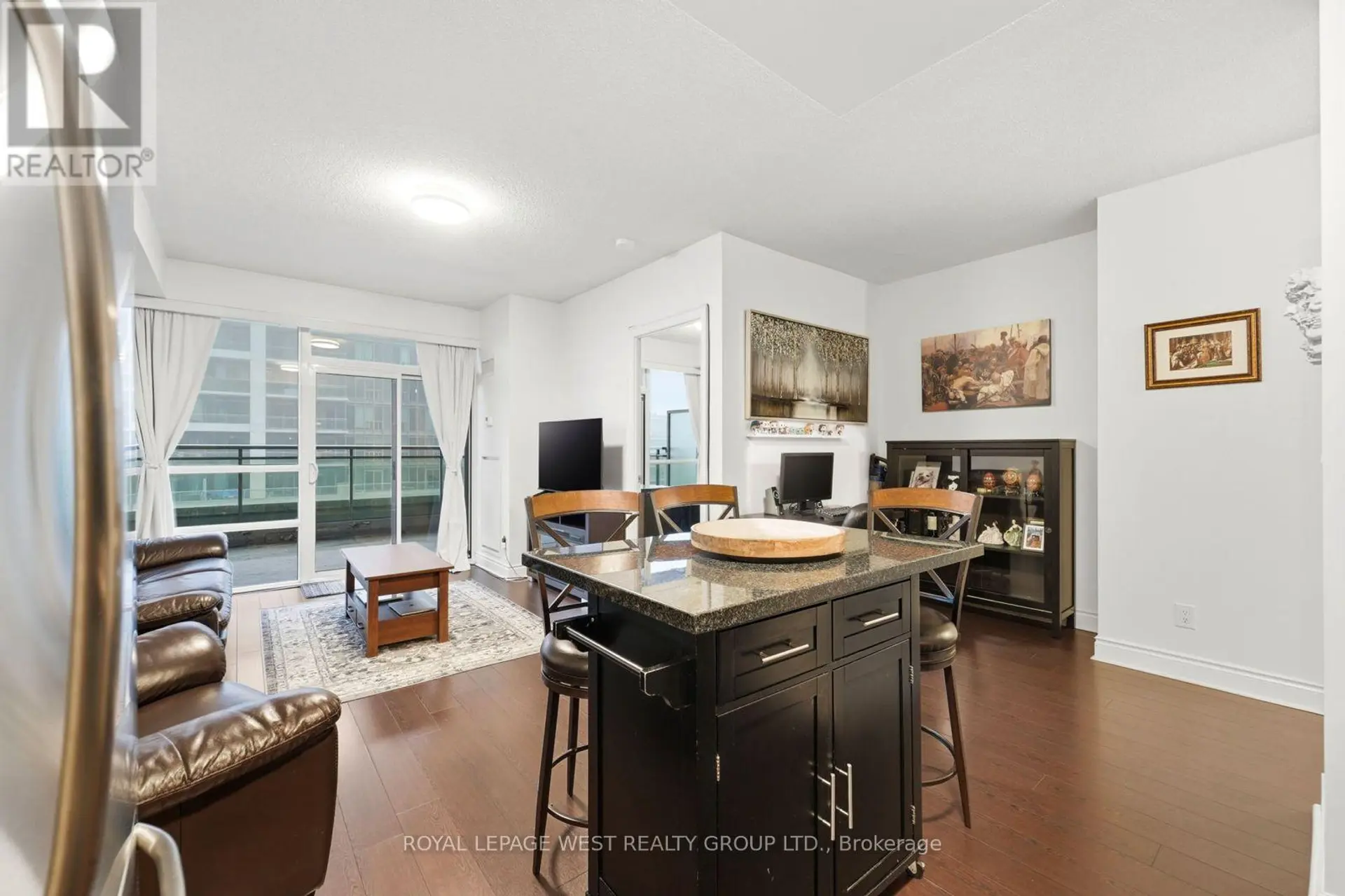 #1406 16 BROOKERS LANE - Image 4