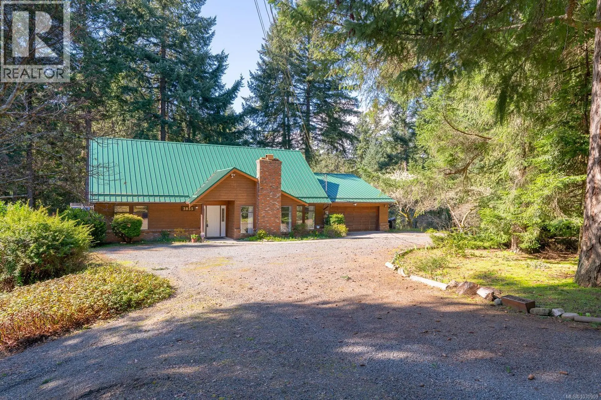 Property at 3035 Wild Rose Blvd, Nanoose Bay, BC