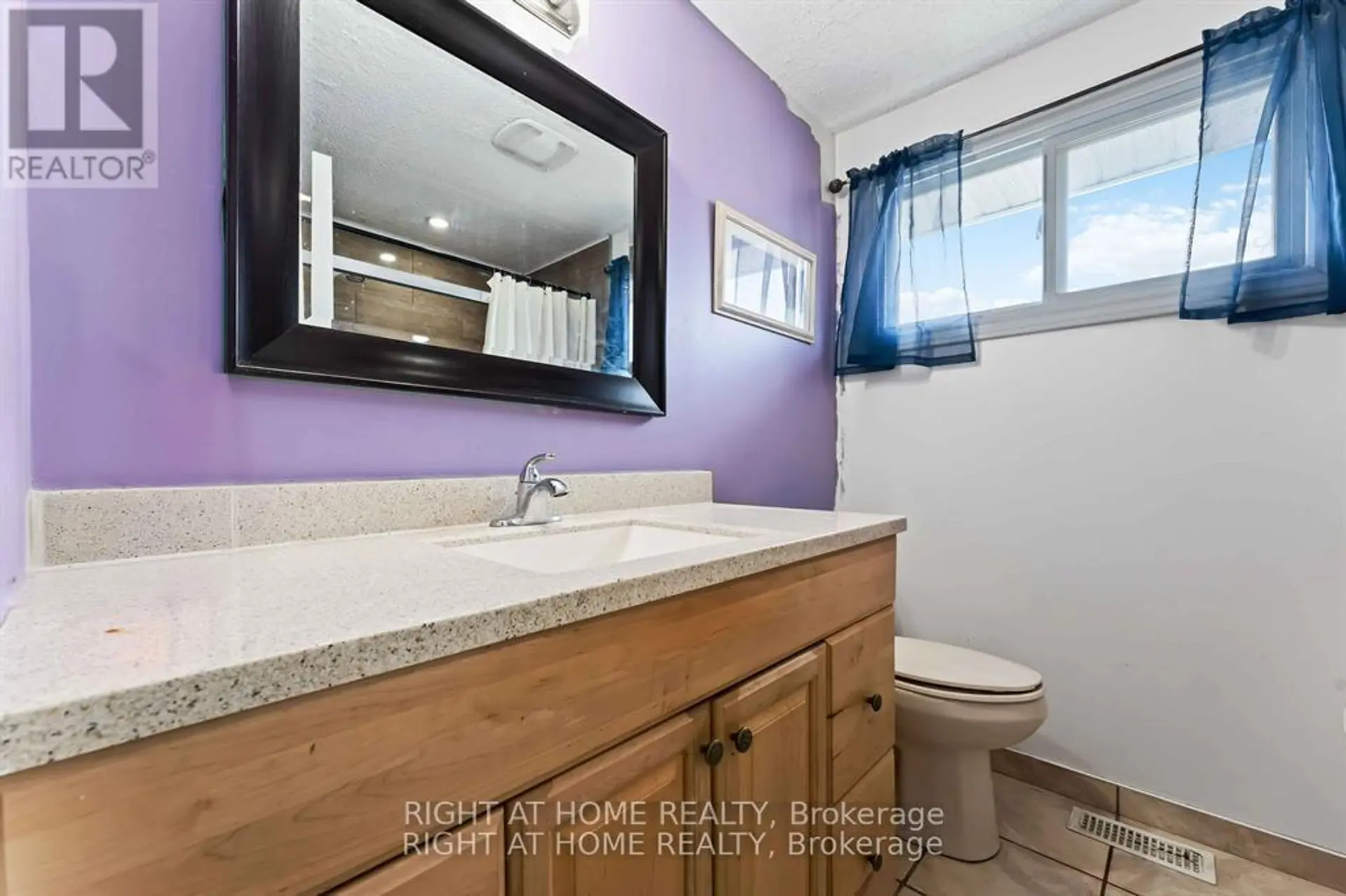 #21 5 HADLEY CIRCLE - Image 15