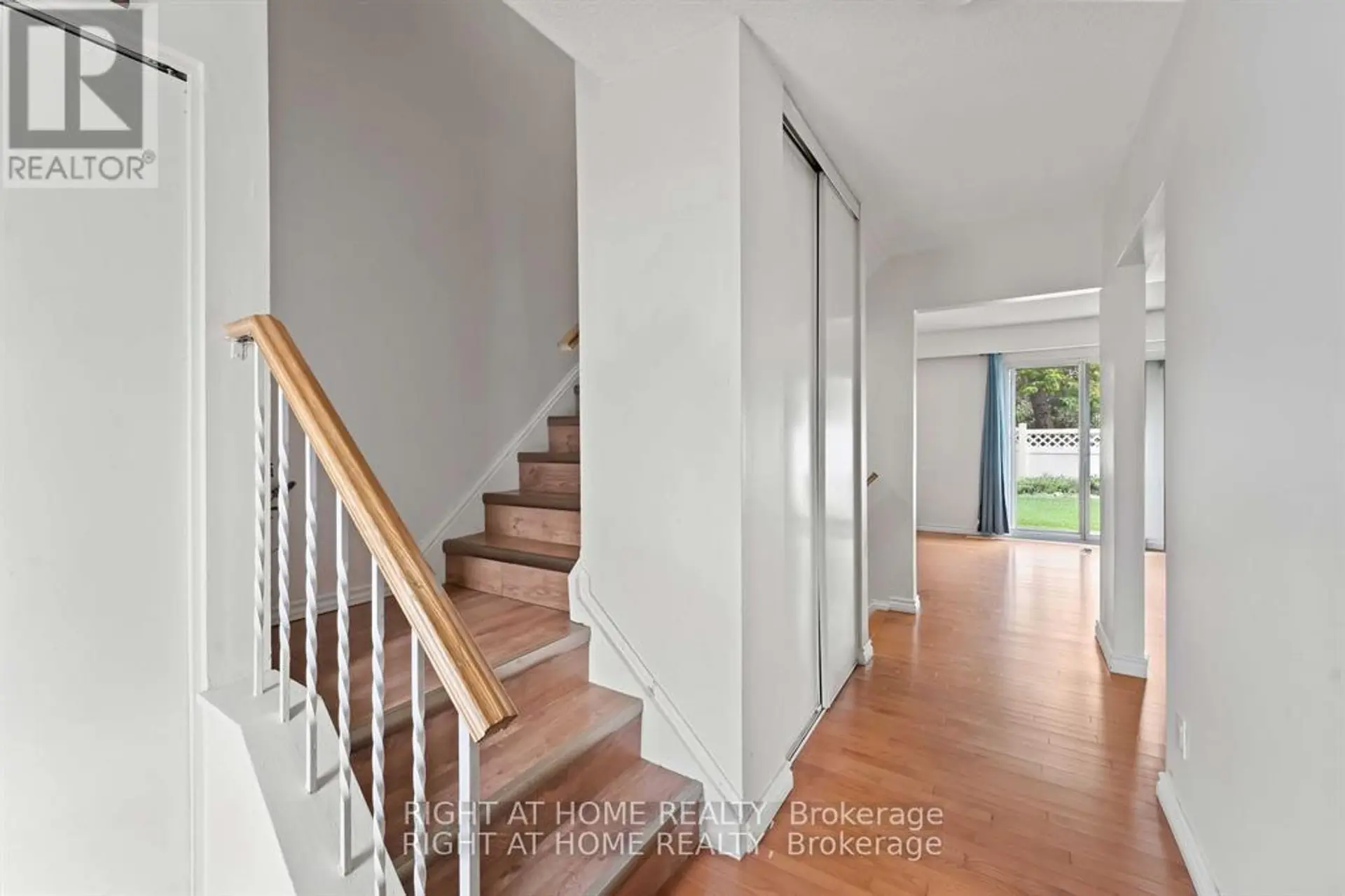 #21 5 HADLEY CIRCLE - Image 3