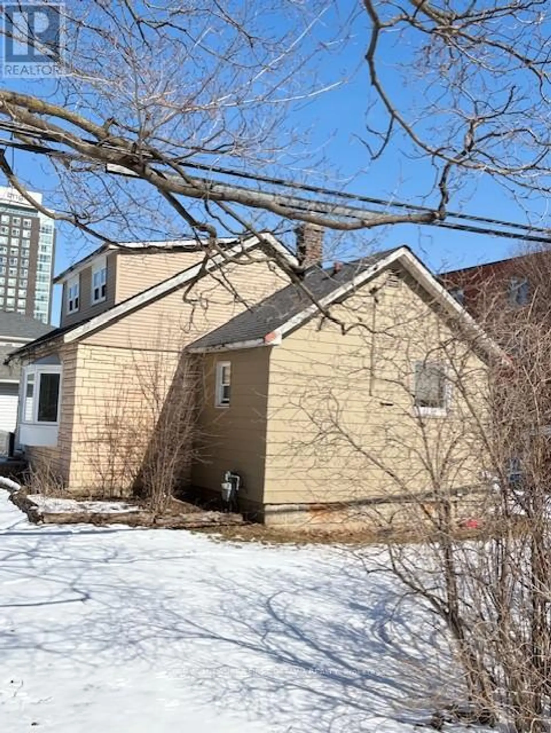 185 COMPTON AVENUE - Image 5