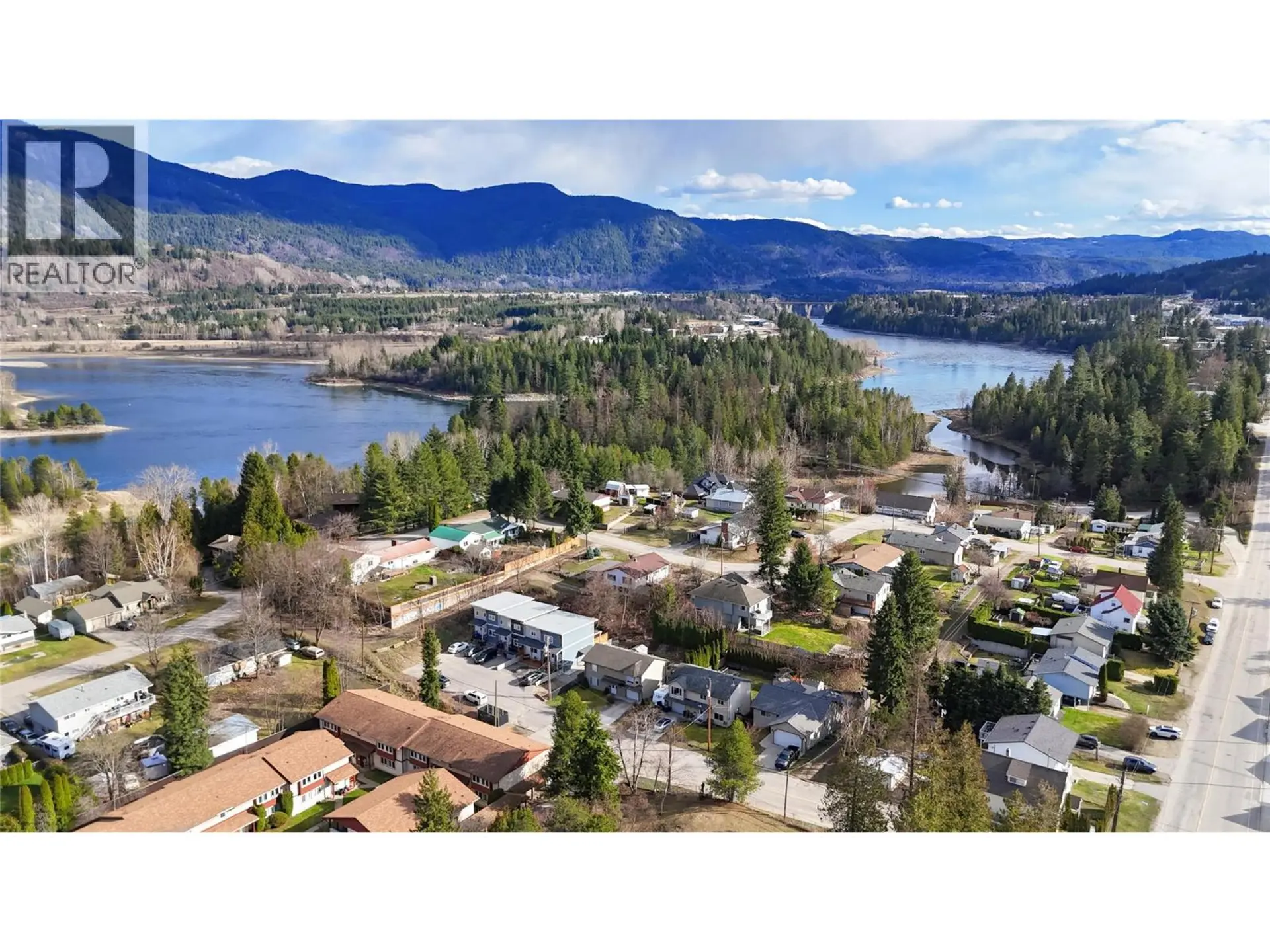 Property at 644 8TH STREET, Castlegar, BC