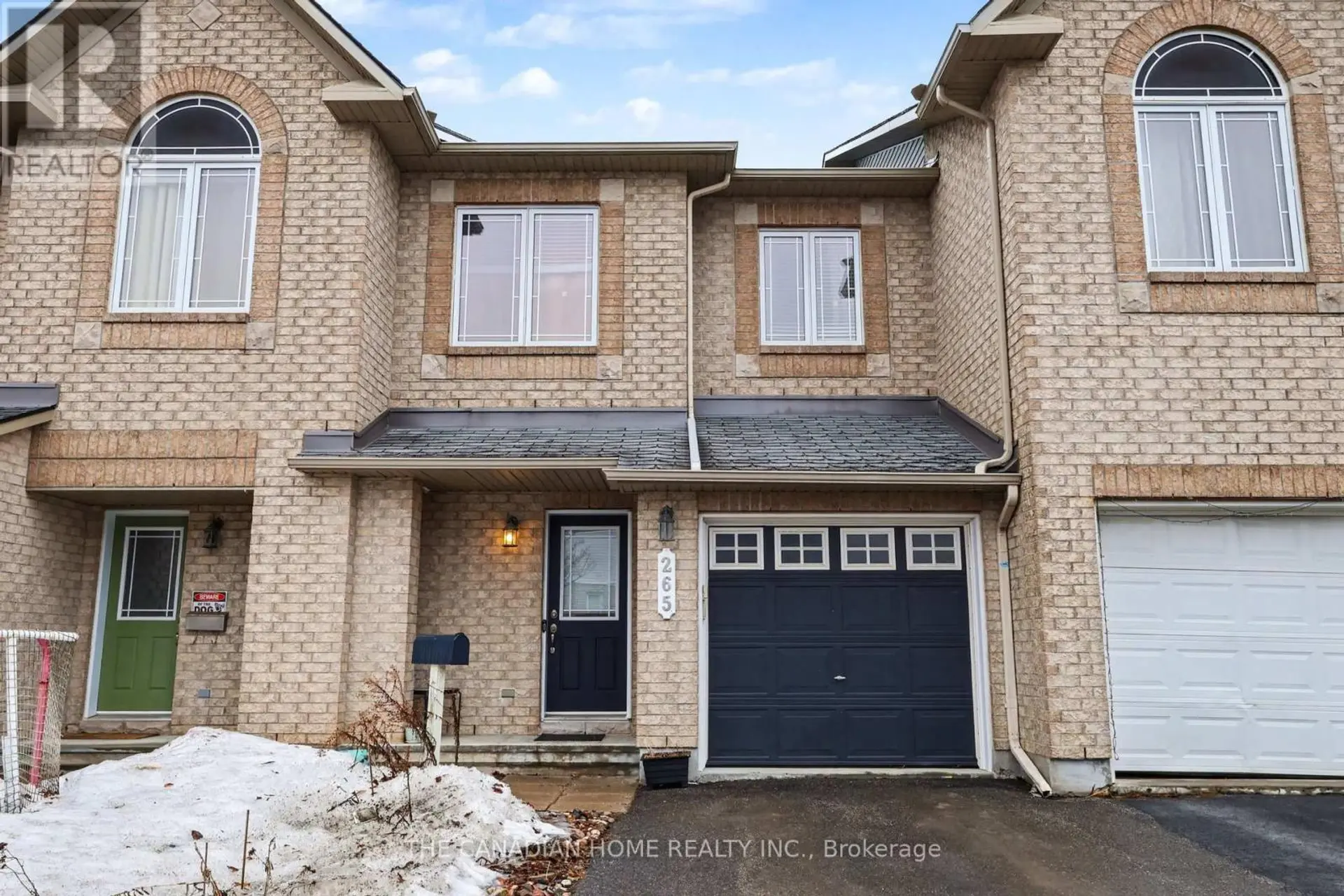 265 WILDCLIFF WAY - Image 1