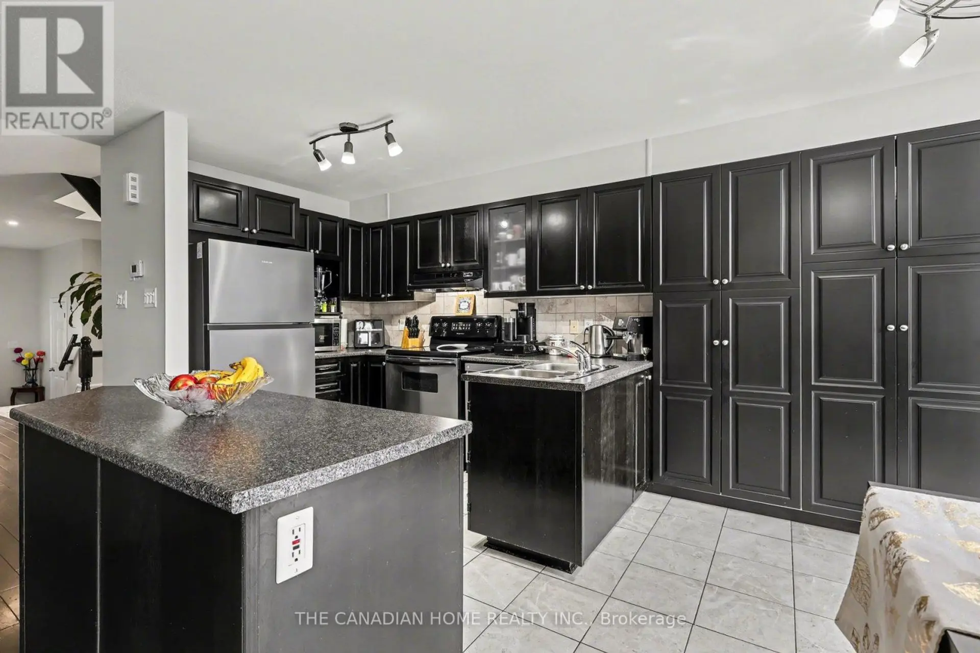 265 WILDCLIFF WAY - Image 7