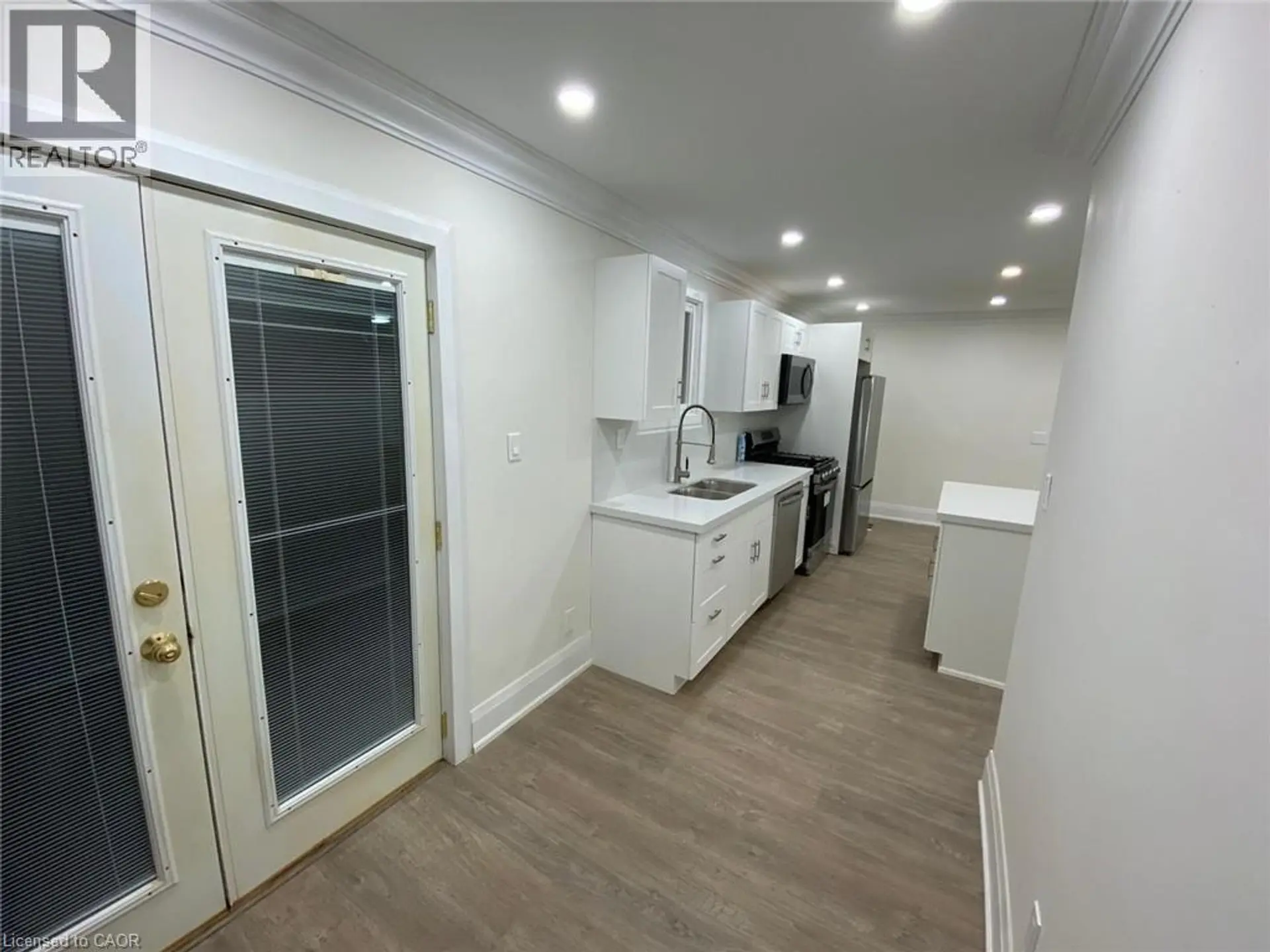 40 BARTLETT STREET - Image 8