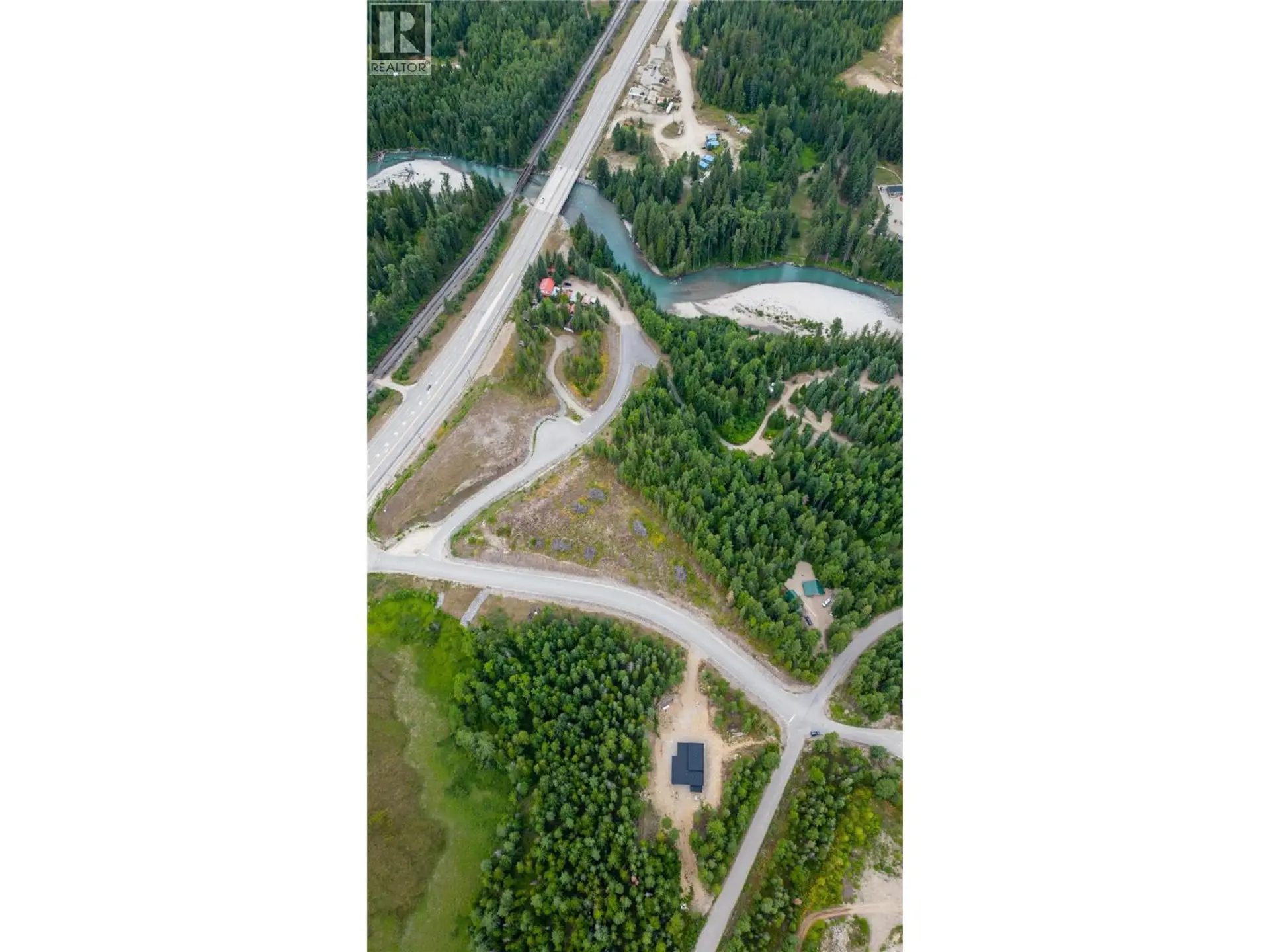 Property at 5465 BOWOLIN ROAD, Out of Area, BC