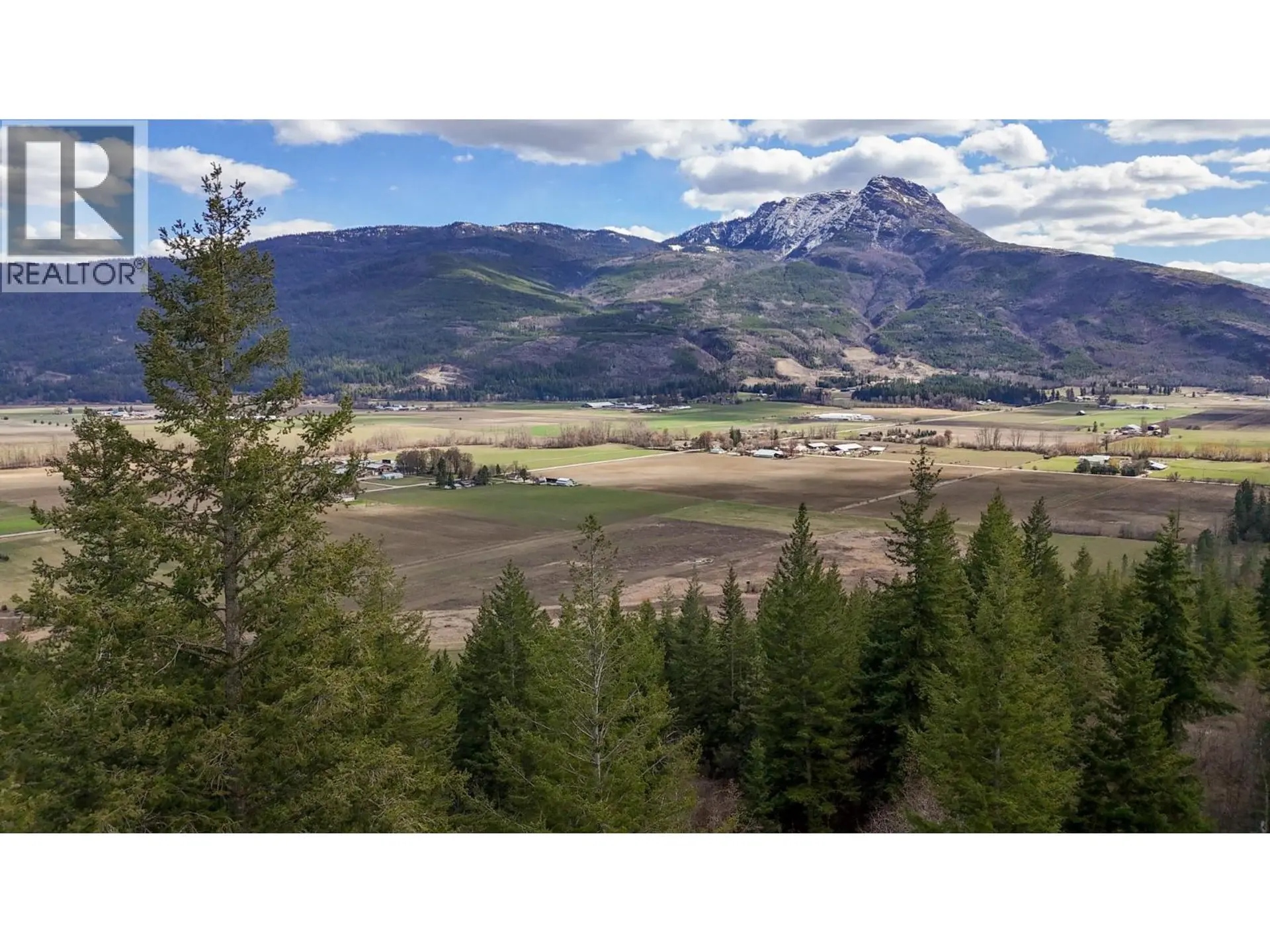 Property at 1500 STREET SW, Salmon Arm, BC