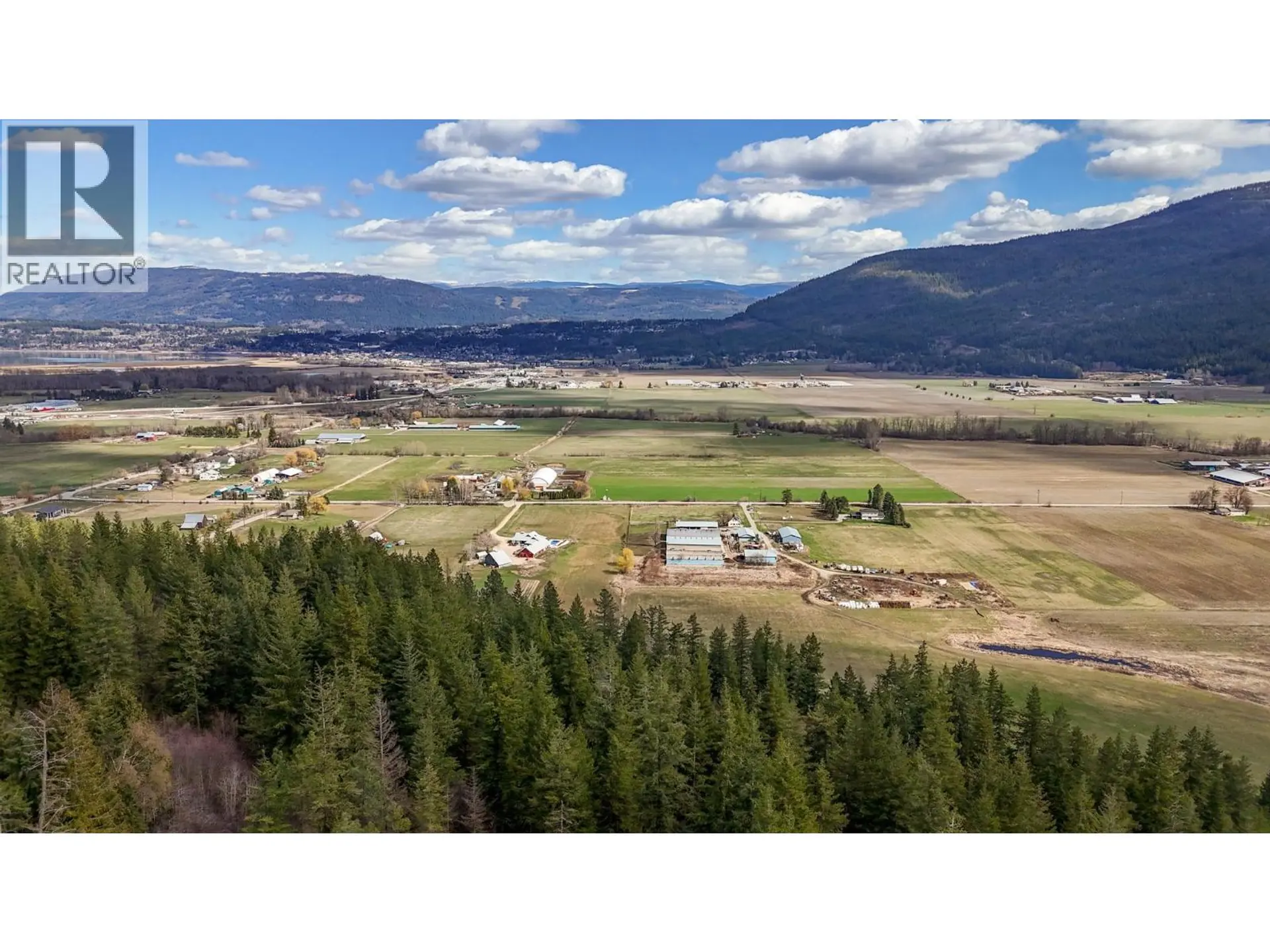 Property at 1500 STREET SW, Salmon Arm, BC