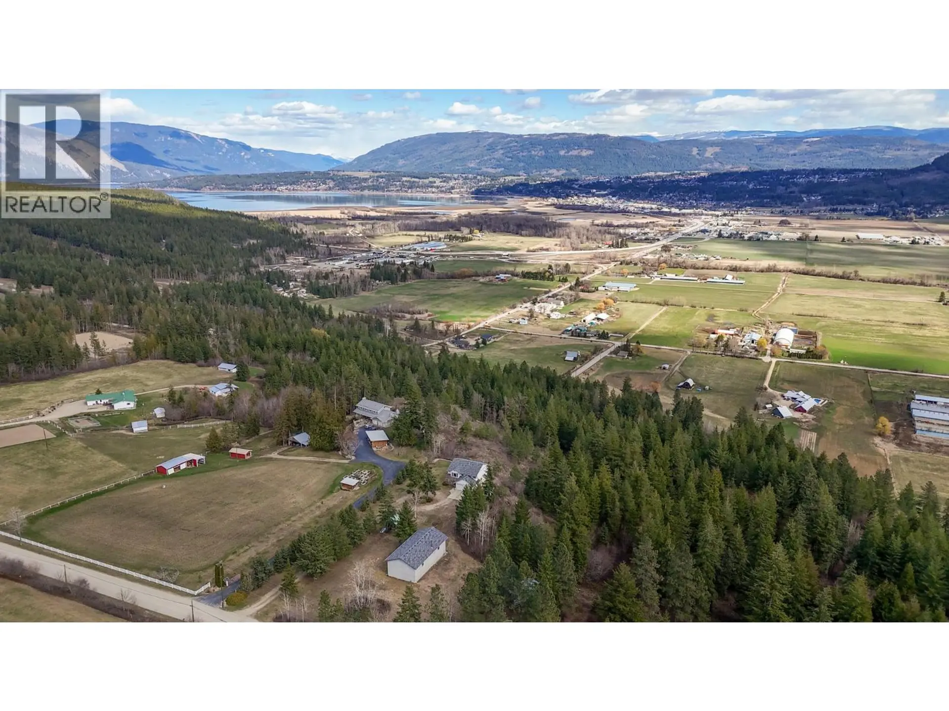 Property at 1600 STREET SW, Salmon Arm, BC
