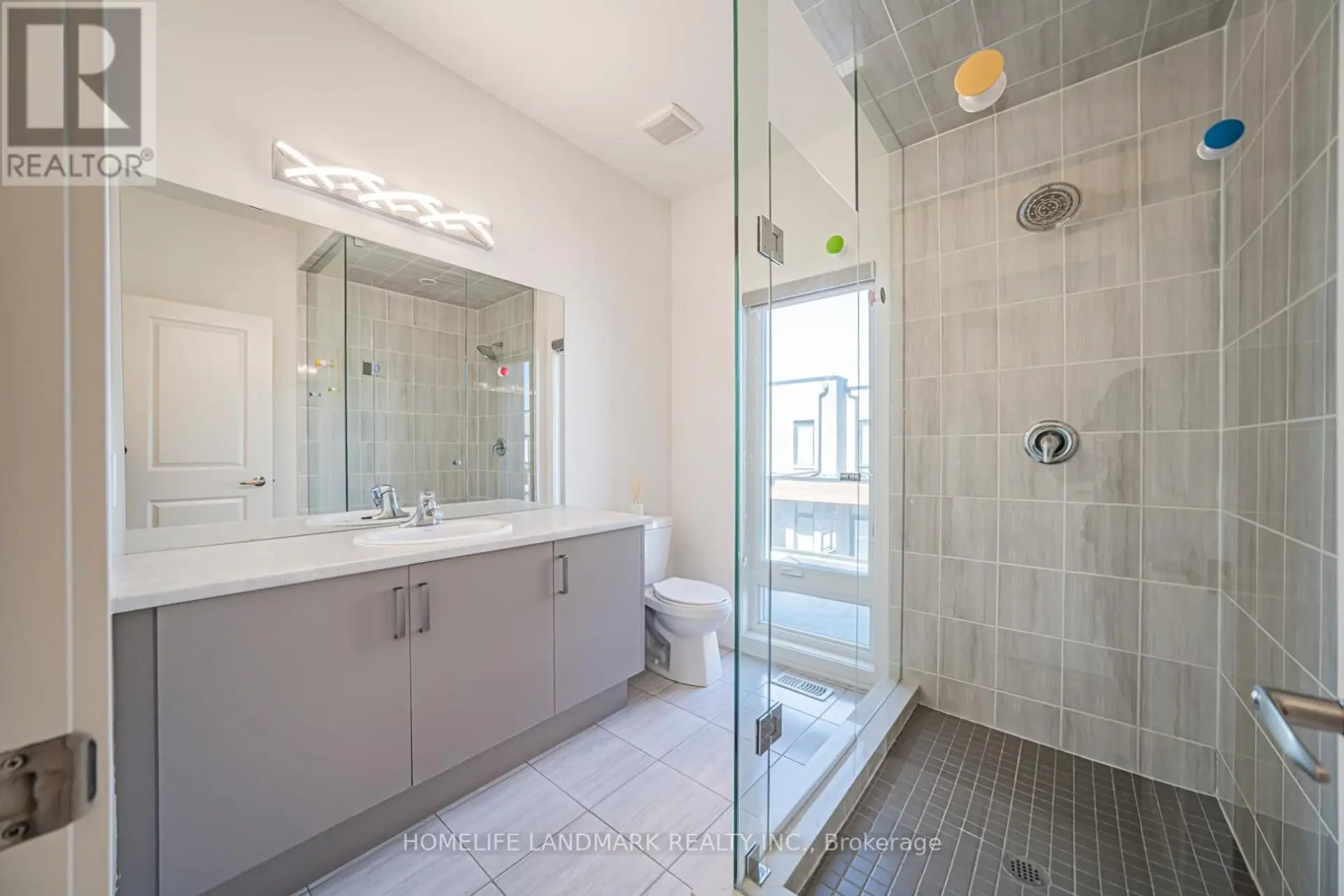 22 BENOIT STREET - Image 15
