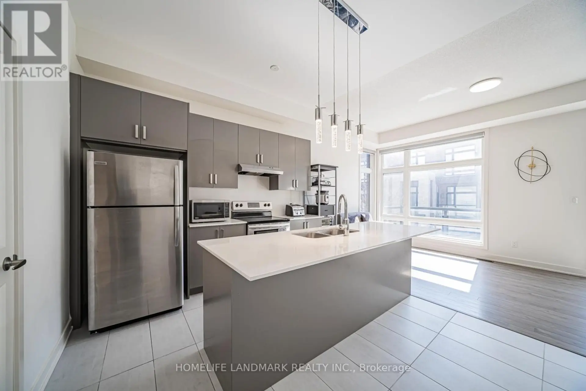 22 BENOIT STREET - Image 5
