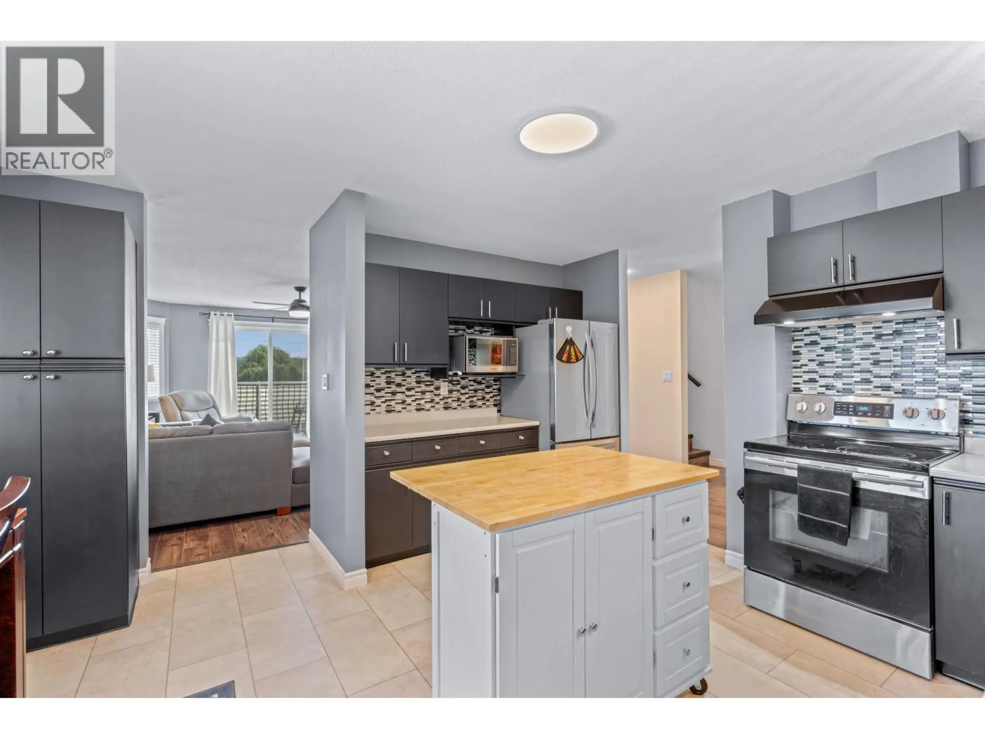 Property at 3327 WESTWOOD DRIVE, Prince George, BC